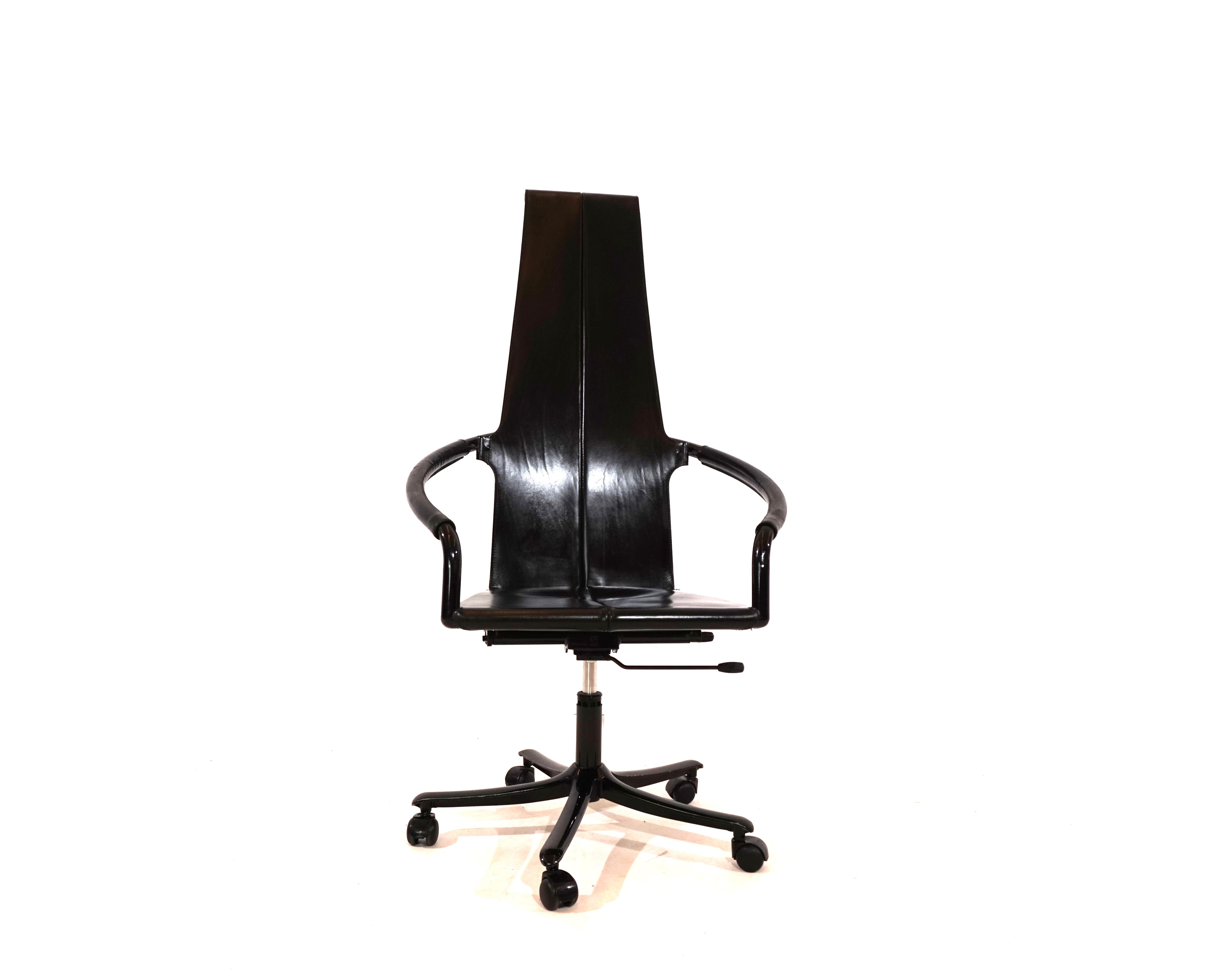 Cofemo_Italy_leather_office_chair_80s