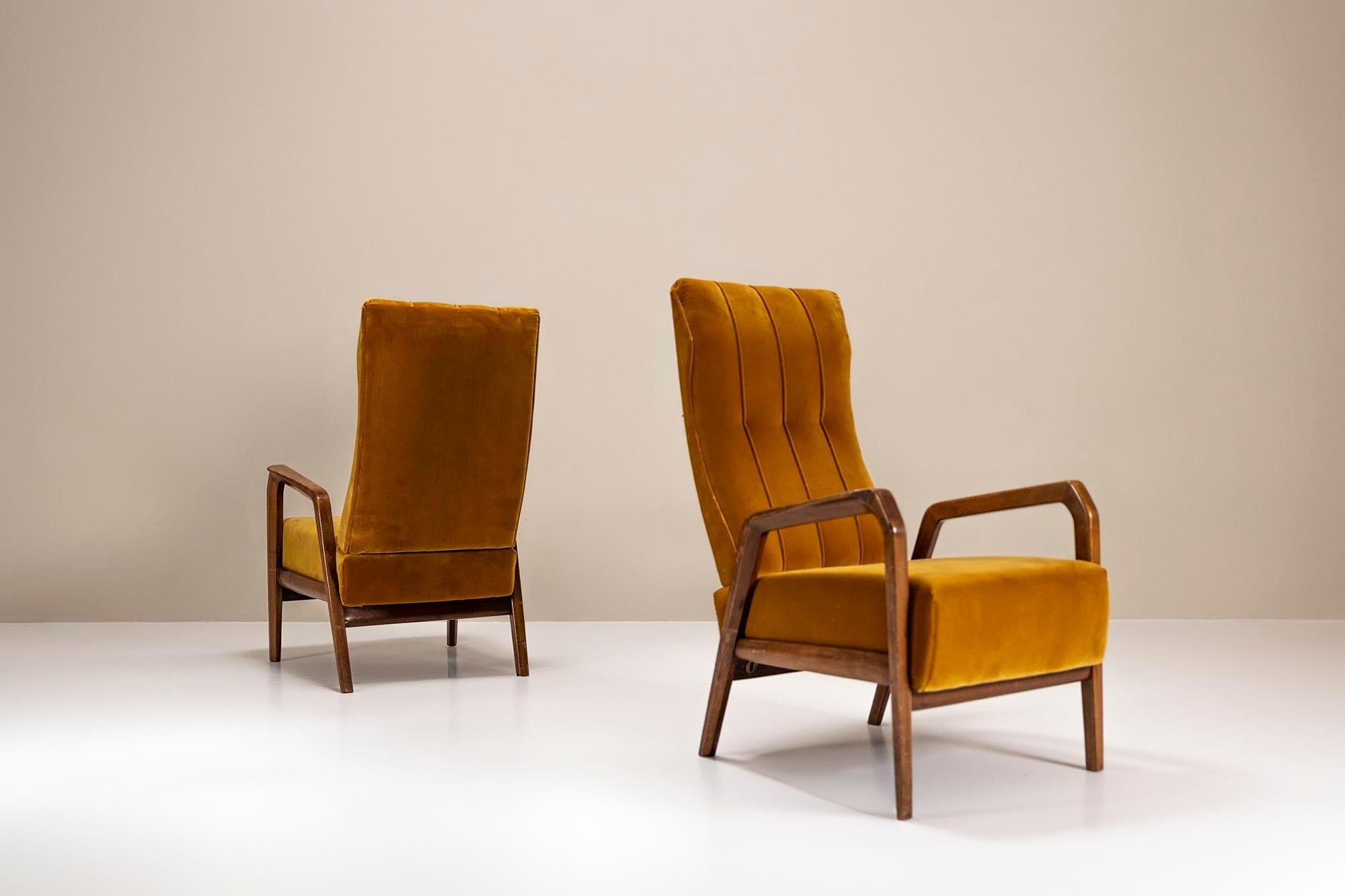Set_of_2_P_30_Lounge_Chairs_by_Osvaldo_Borsani_for_Tecno_1953_Italy