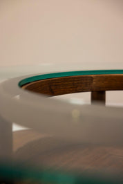 Round_Coffee_Table_In_Glass_And_Teak_By_Gianfranco_Frattini_for_Cassina,_Italy