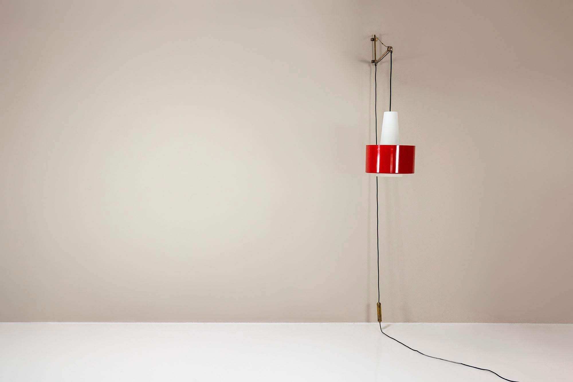 Model_2601_Red_Wall_Lamp_by_Gaetano_Sciolari_for_Stilnovo_1950s_Italy