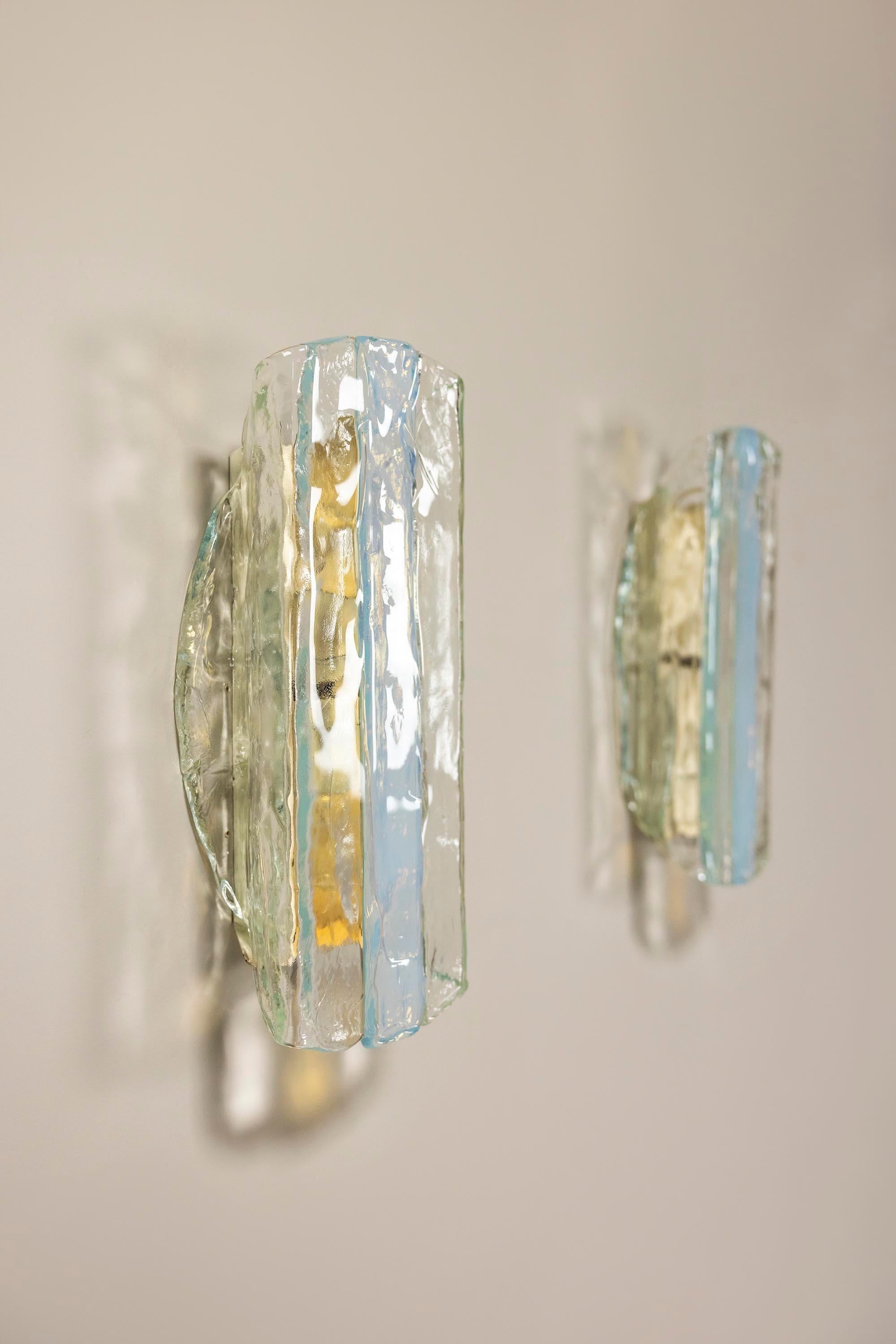 Set_of_2_Carlo_Nason_Opalescent_Wall_Appliques_in_Murano,_Italy_1970s