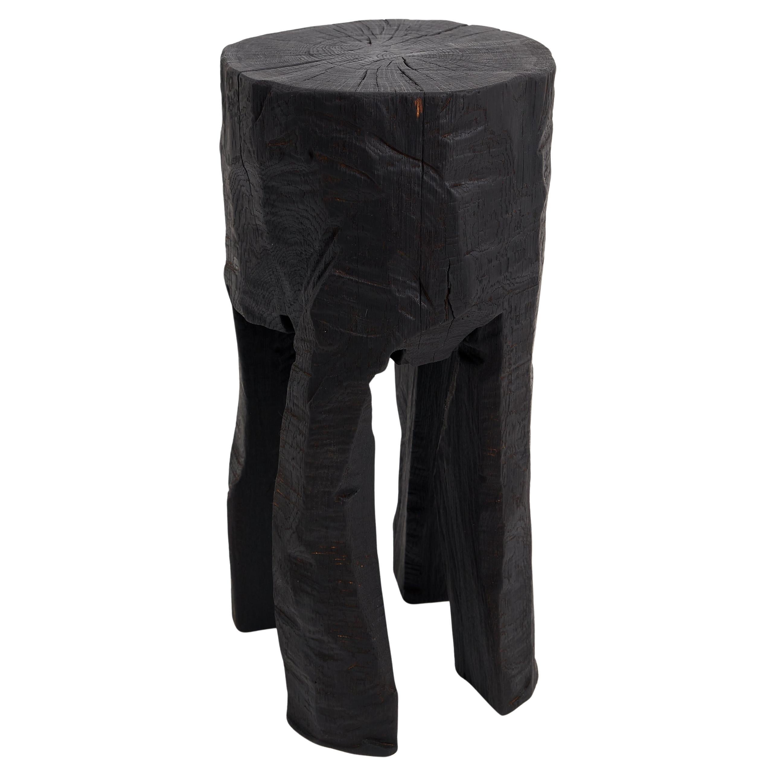 Solid_Burnt_Wood,_Oak,_Side_Table,_Wine_Table,_Chainsaw_Carved