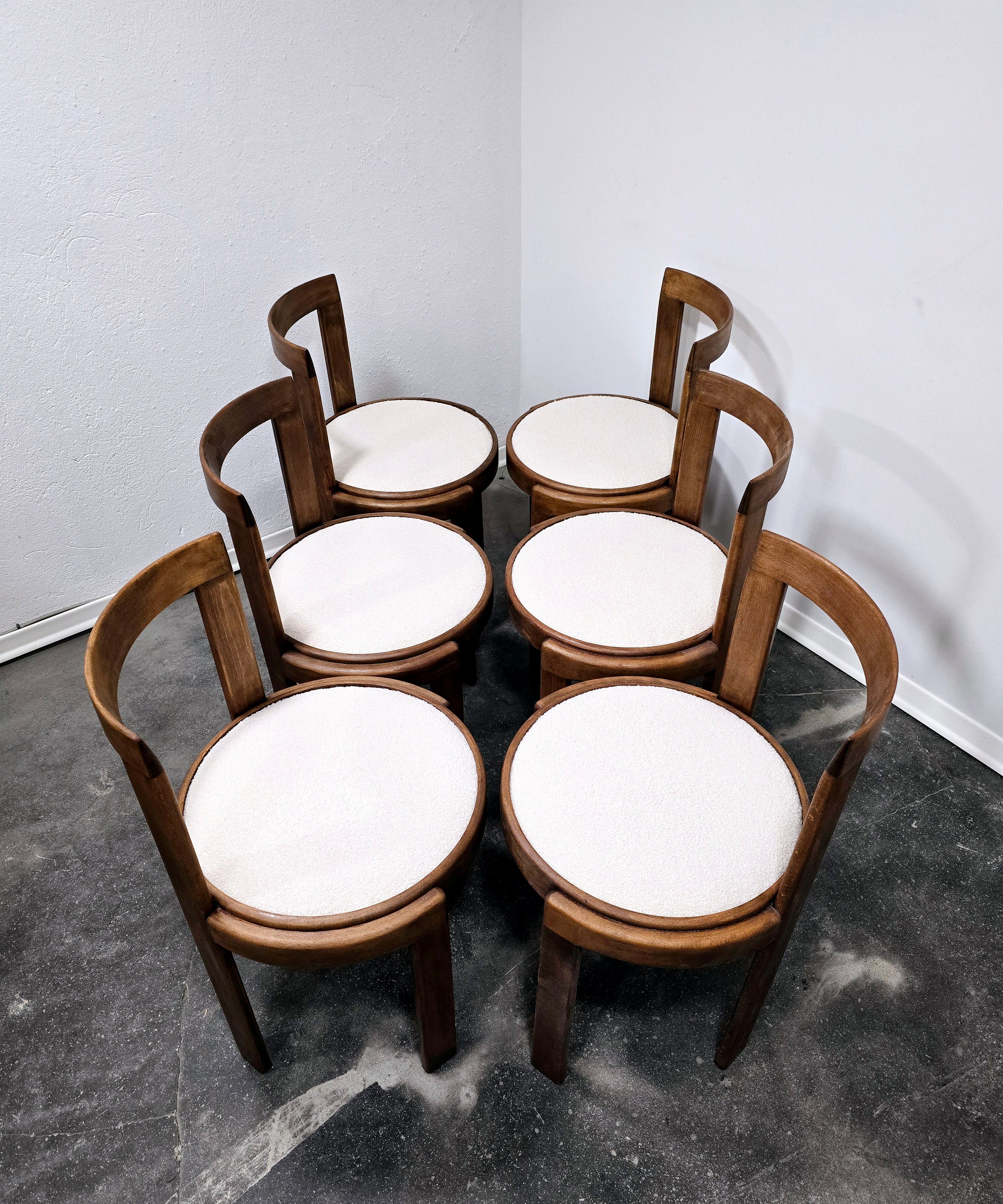 Set_of_6_Bentwood_Dining_Chairs_1960s