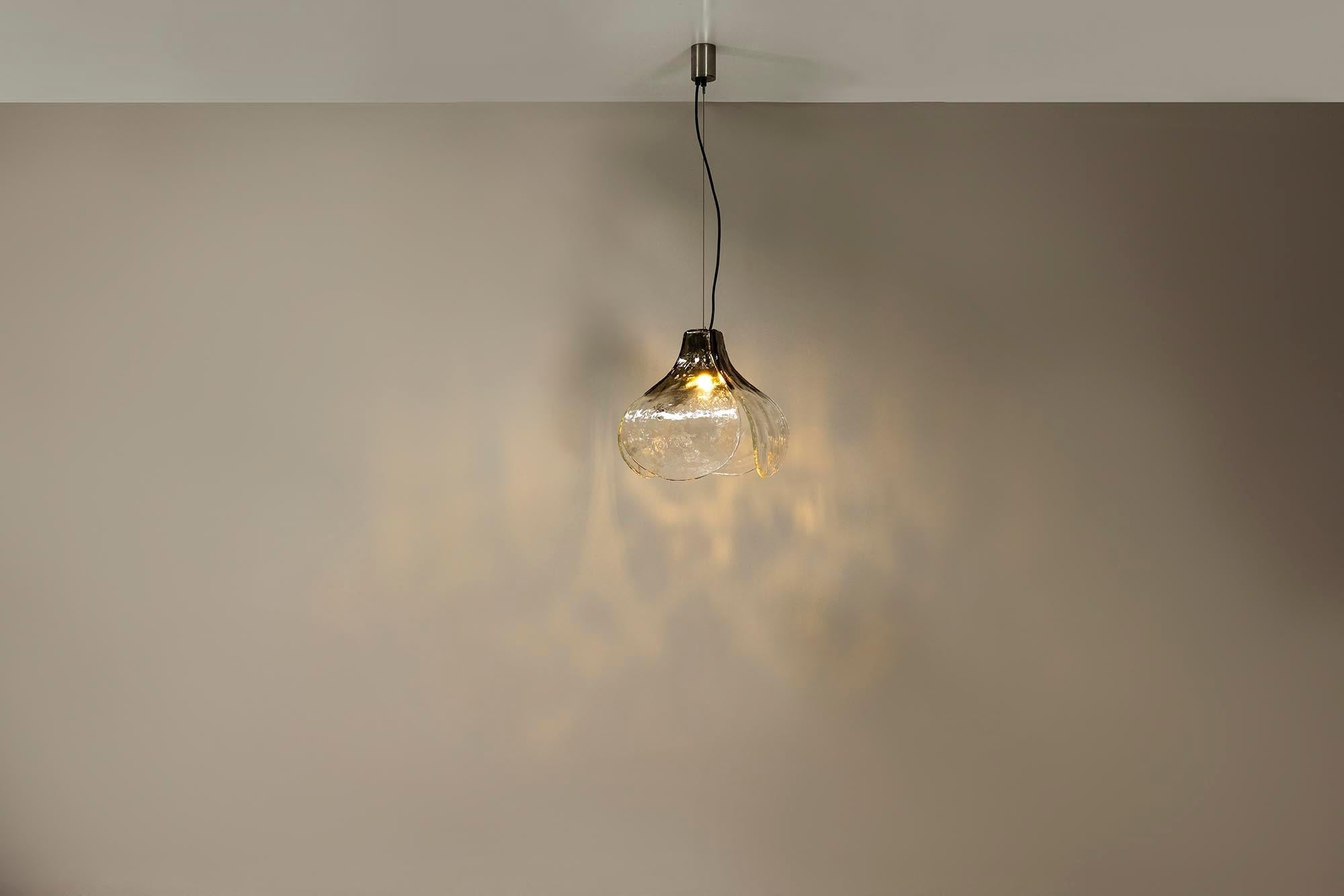 Carlo_Nason_LS_184_Flower-shaped_Pendant_Lamp,_Italy_1970s
