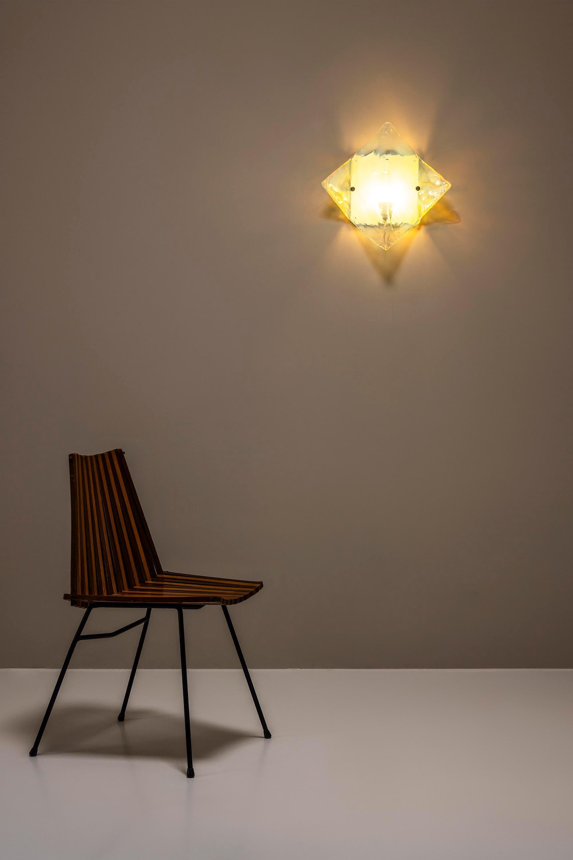 Mazzega_Wall_Lamp_In_Light_Blue_Murano_Glass,_Italy_1970's