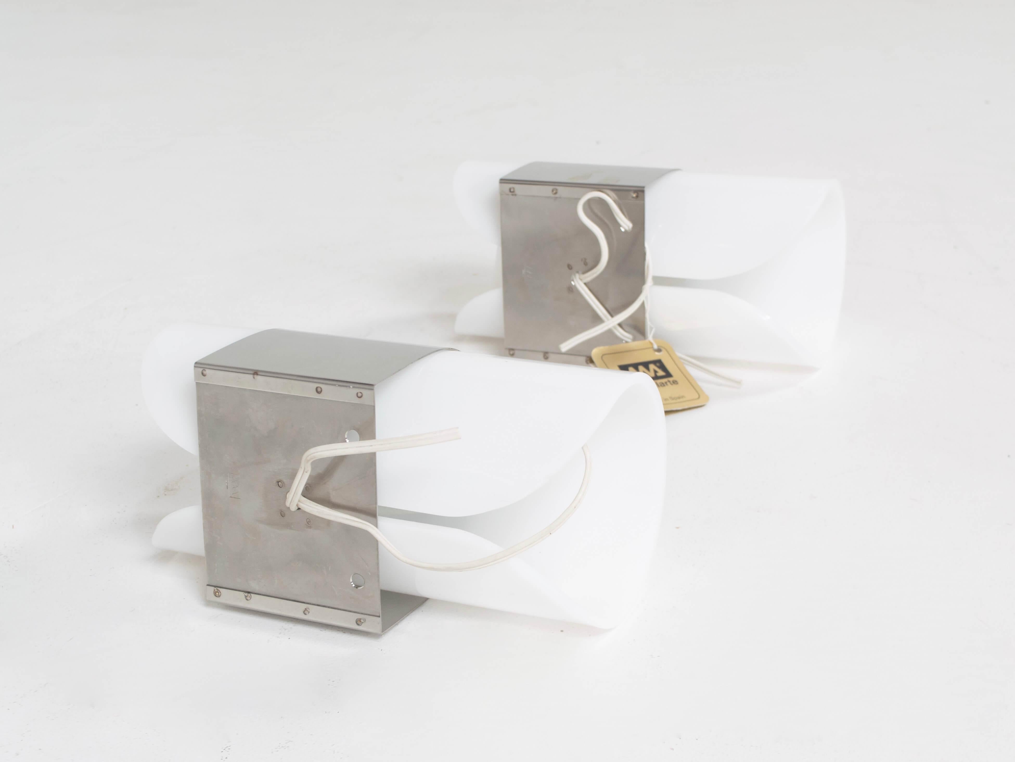 Set_of_2_Metracrilato_Wall_Lights_from_Metalarte,_1980s,_Spain