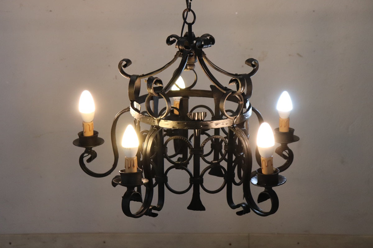 Chandelier_in_Iron,_Circa_1940s