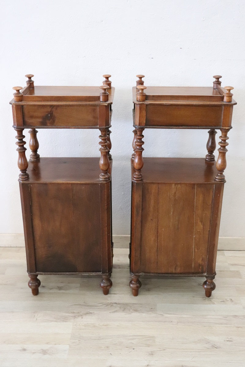 Set_of_2_Walnut_Nightstands_from_Mid_19th_Century