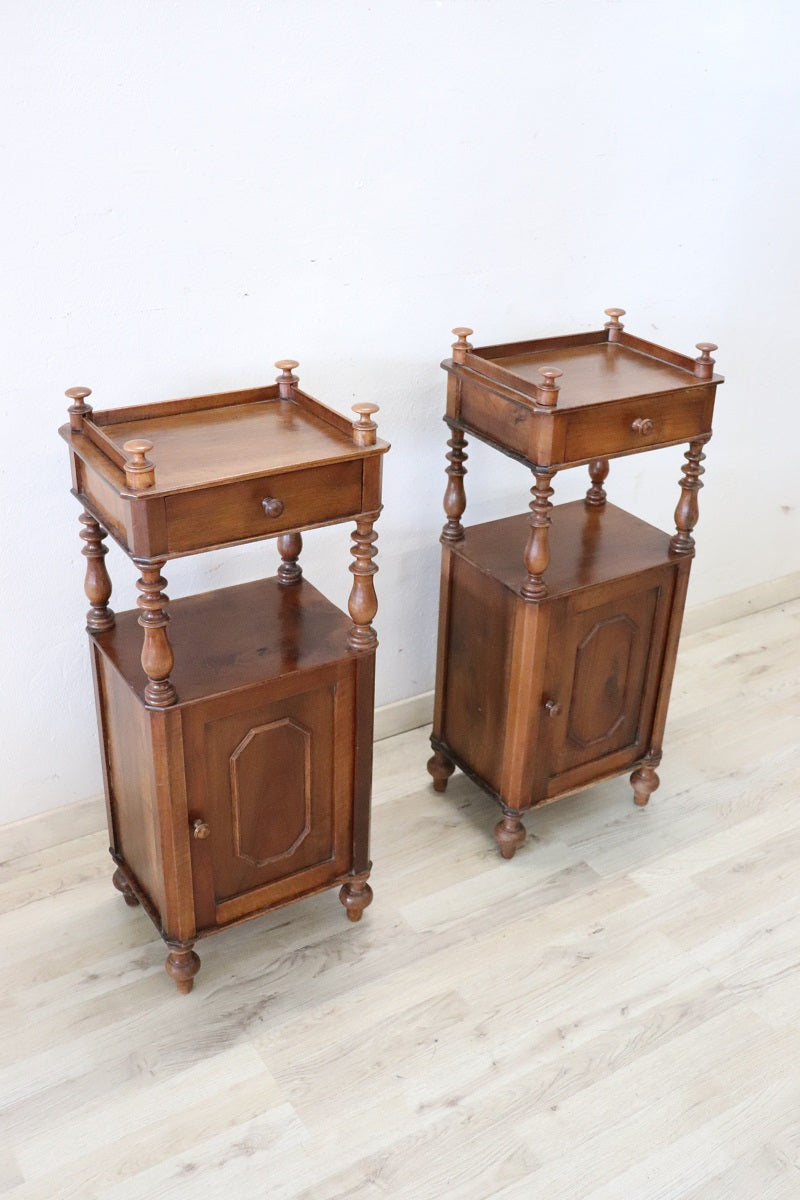 Set_of_2_Walnut_Nightstands_from_Mid_19th_Century