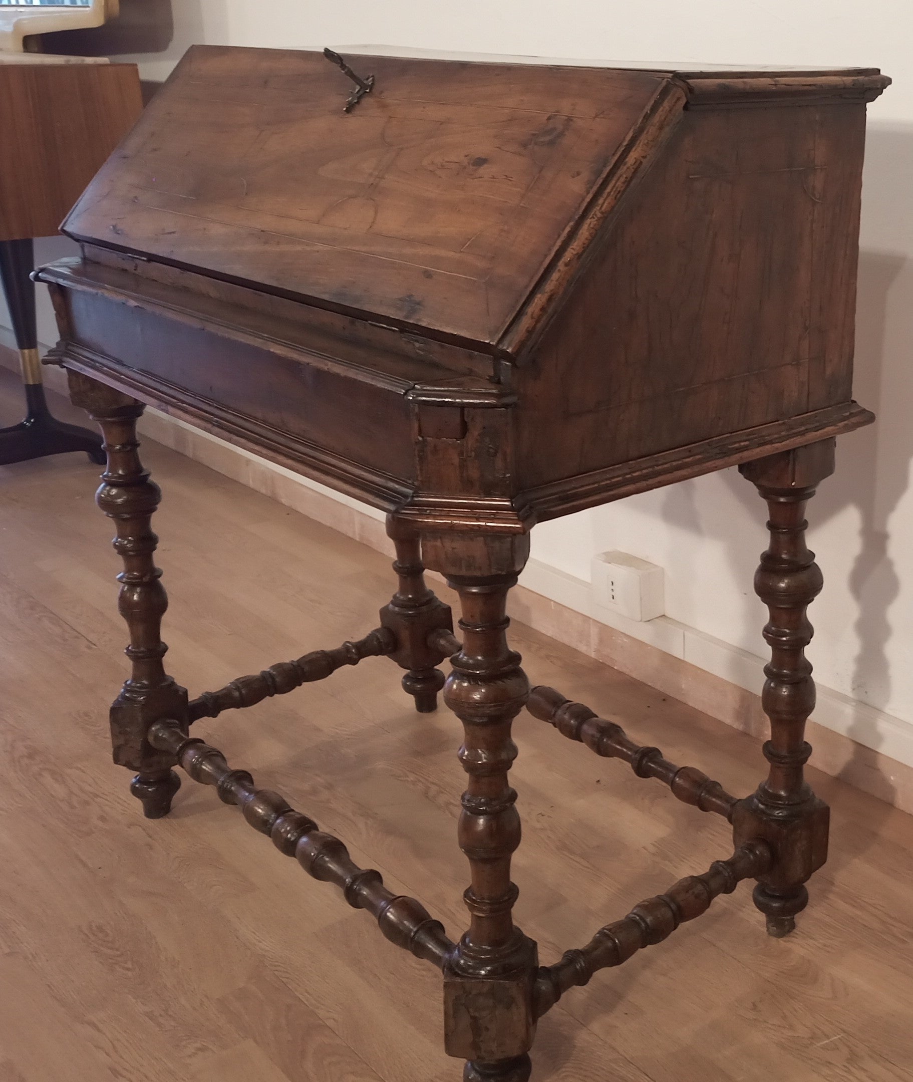 18th_Century_Flap_Writing_Desk
