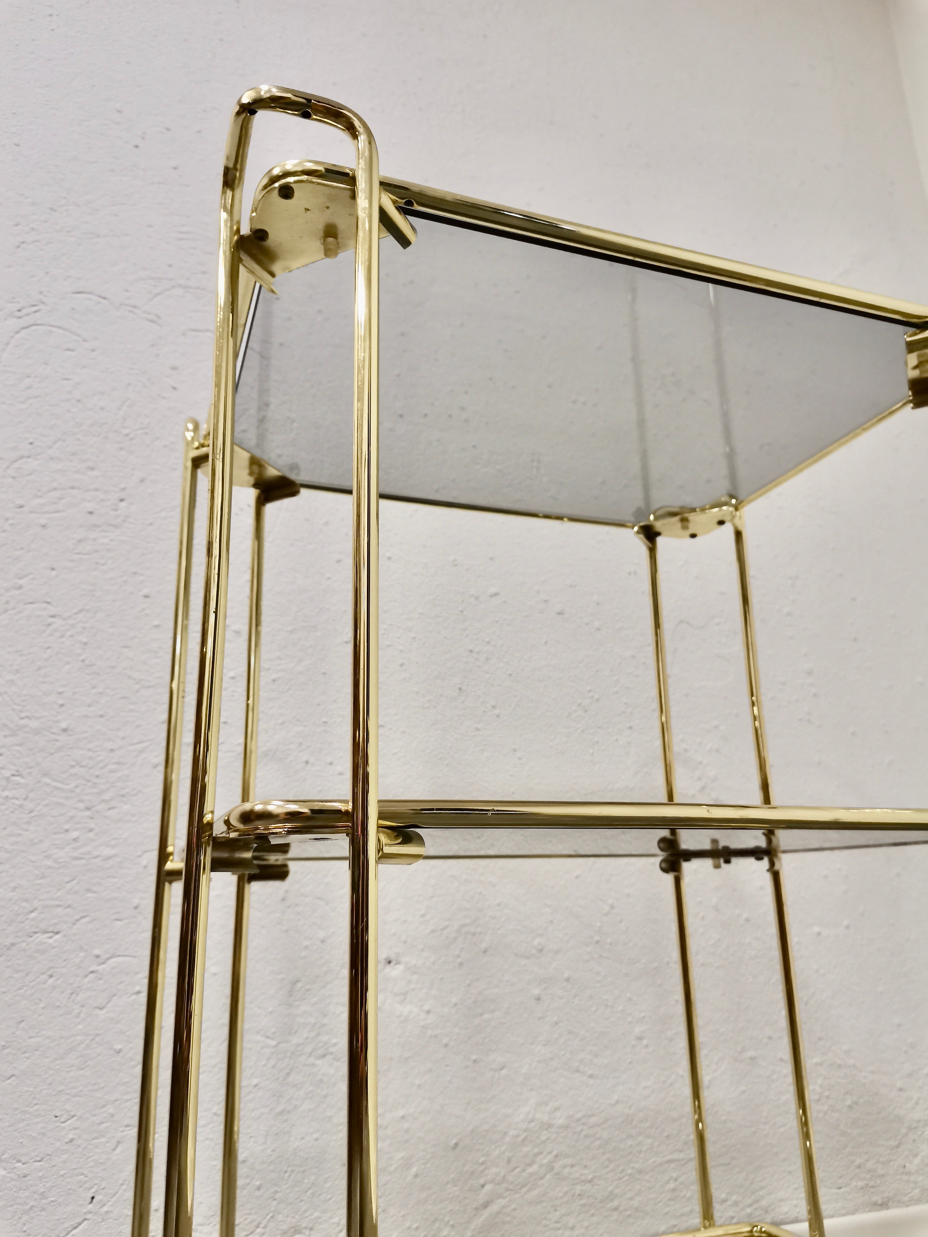 1980s_Italian_Brass_Bar_Stand_or_Side_Table_with_Smoked_Glass_(Hollywood_Regency)
