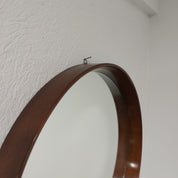 Round_Mirror_1970s