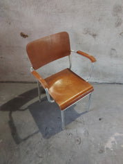 BAUHAUS_Stackable_armrest_chair_1970s_1_of_11