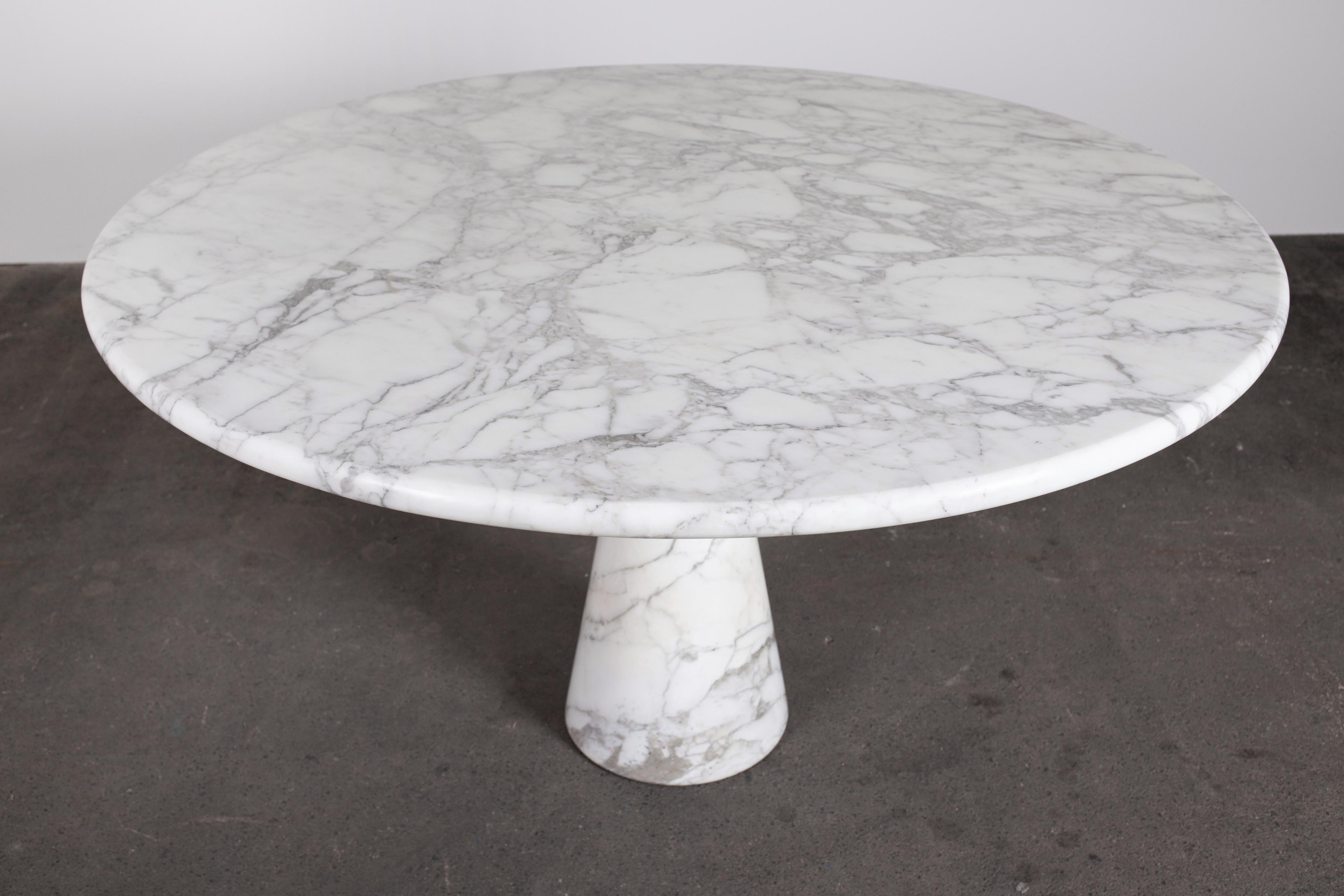 M1_Round_Marble_Dining_Table_by_Angelo_Mangiarotti_for_Skipper,_Organic_Modern,_1970s,_Italy