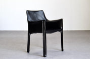 Set_of_4_CAB_413_Chairs_by_Mario_Bellini_for_Cassina,_Black_Saddle_Leather
