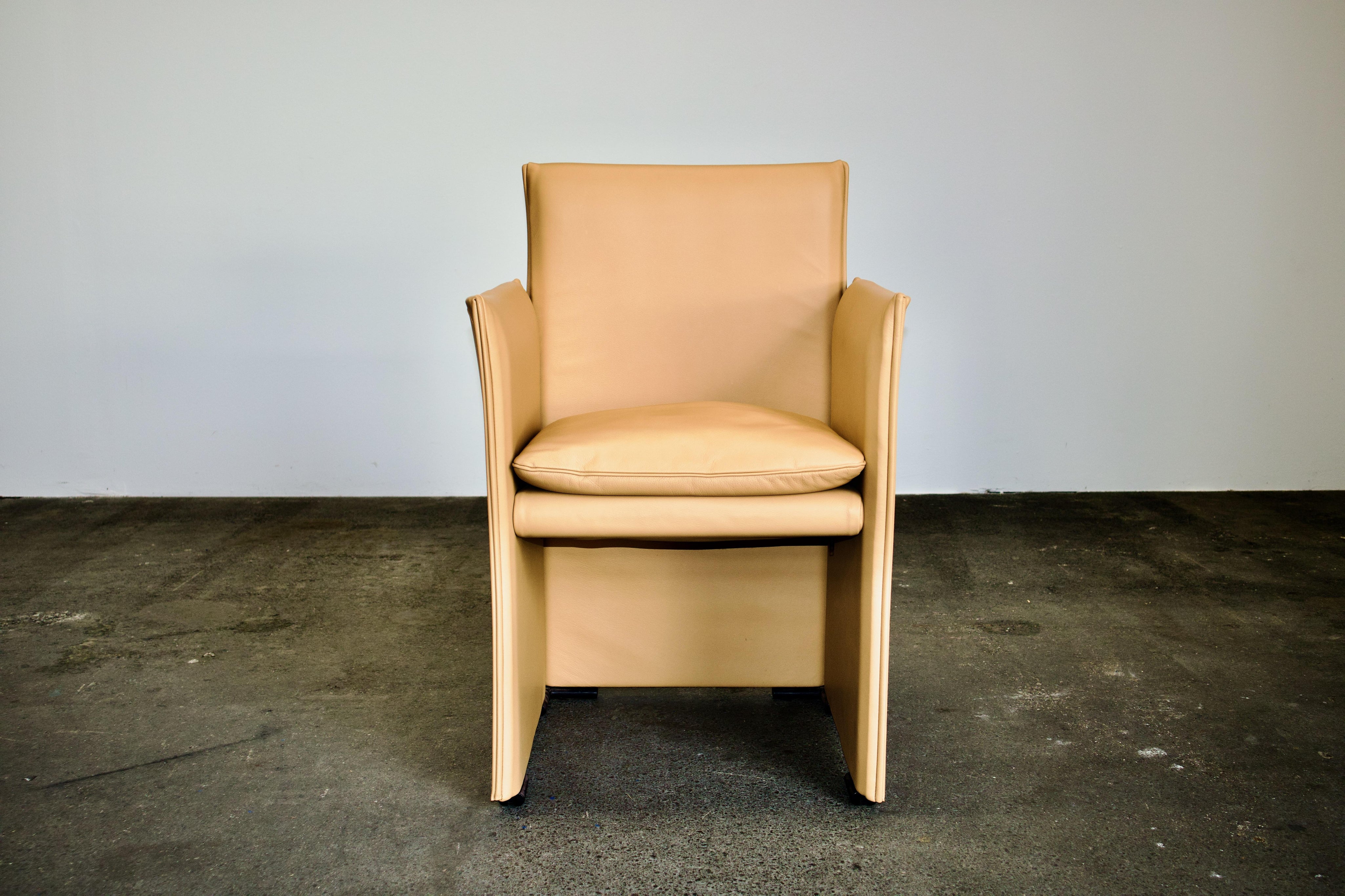 Set_of_6_Break_401_Dining_Chairs_by_Mario_Bellini_for_Cassina
