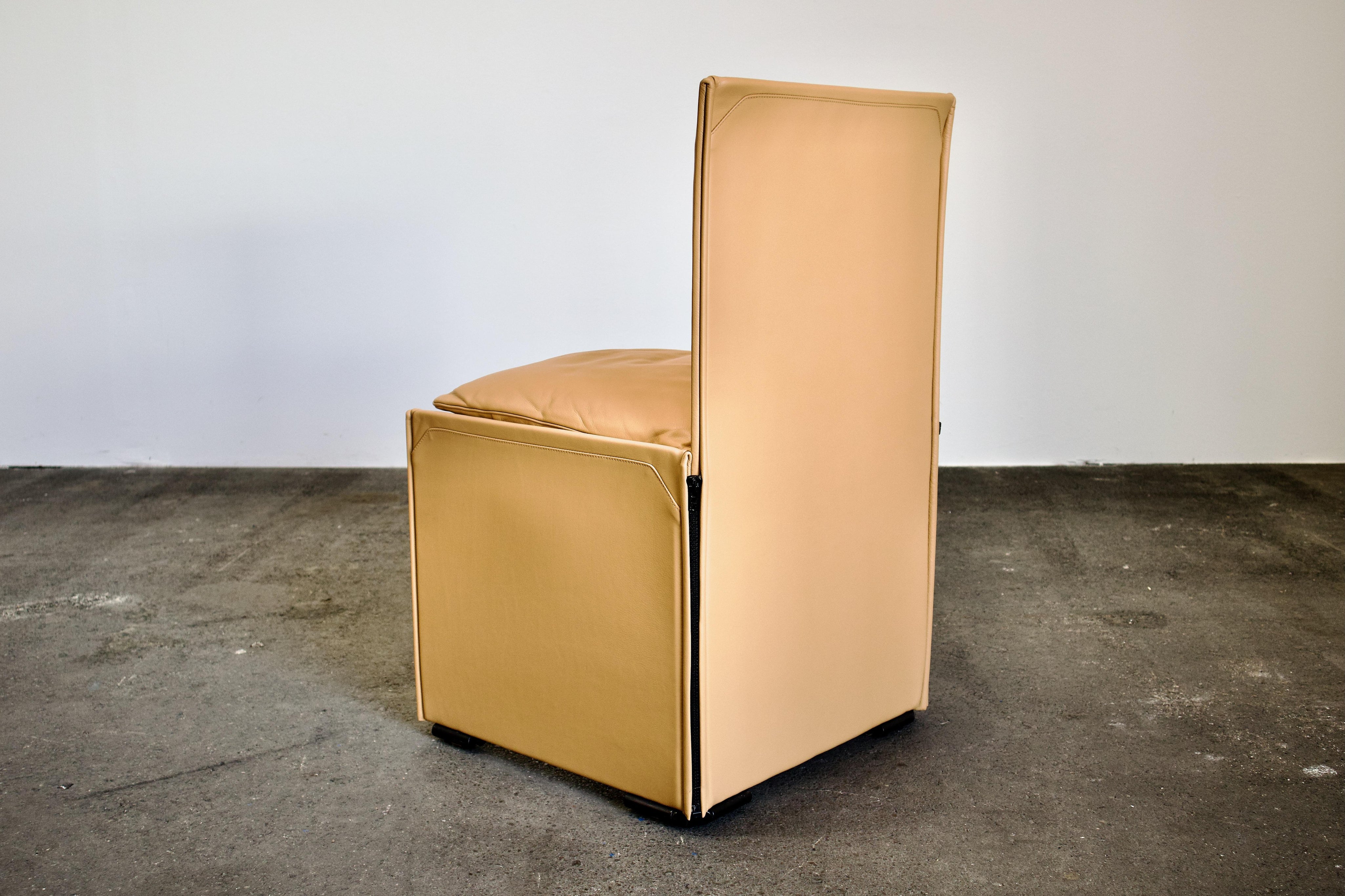 Set_of_6_Break_401_Dining_Chairs_by_Mario_Bellini_for_Cassina