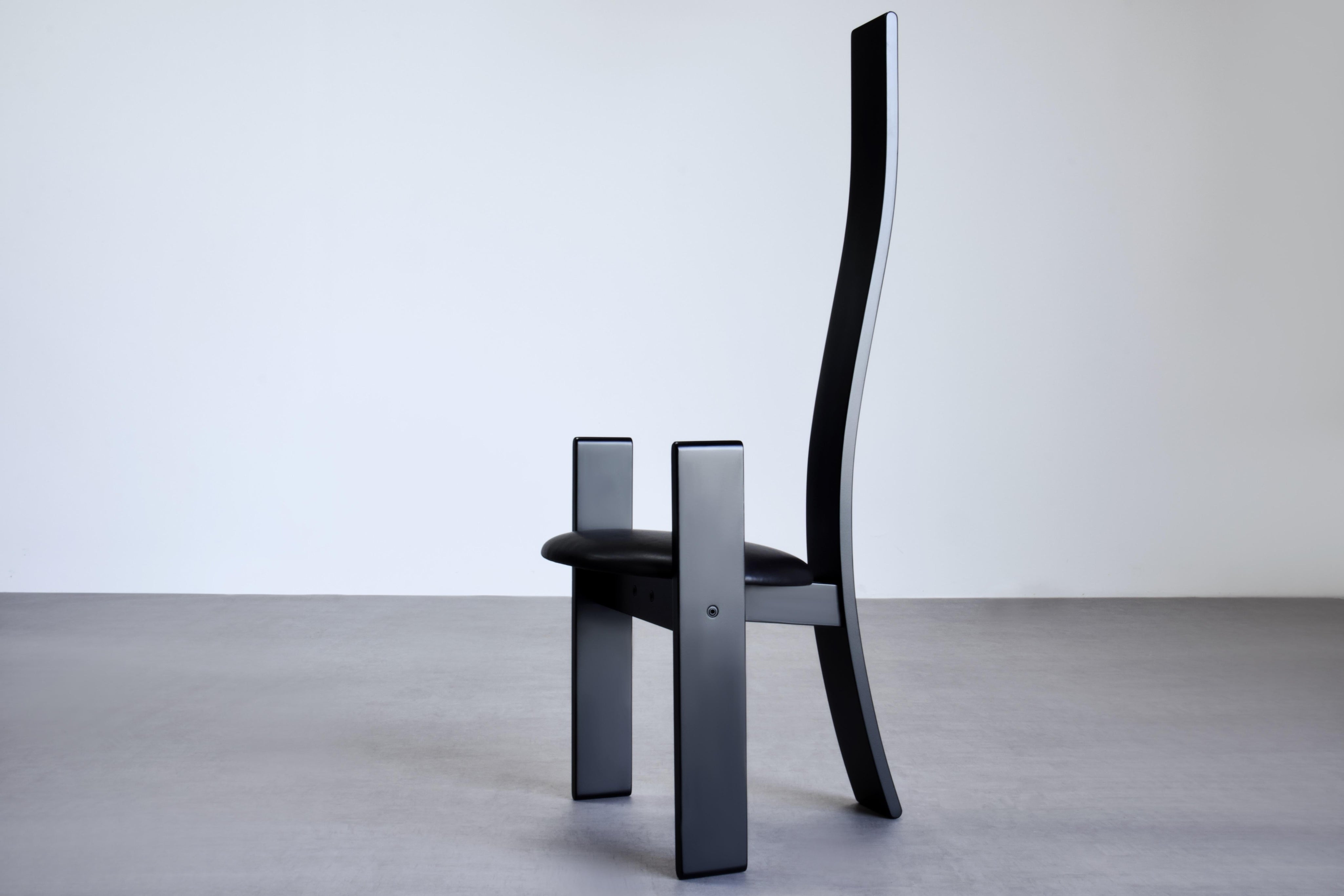 Set_of_6_Golem_Dining_Chairs_by_Vico_Magistretti_for_Poggi,_High_Back,_Italy_1969