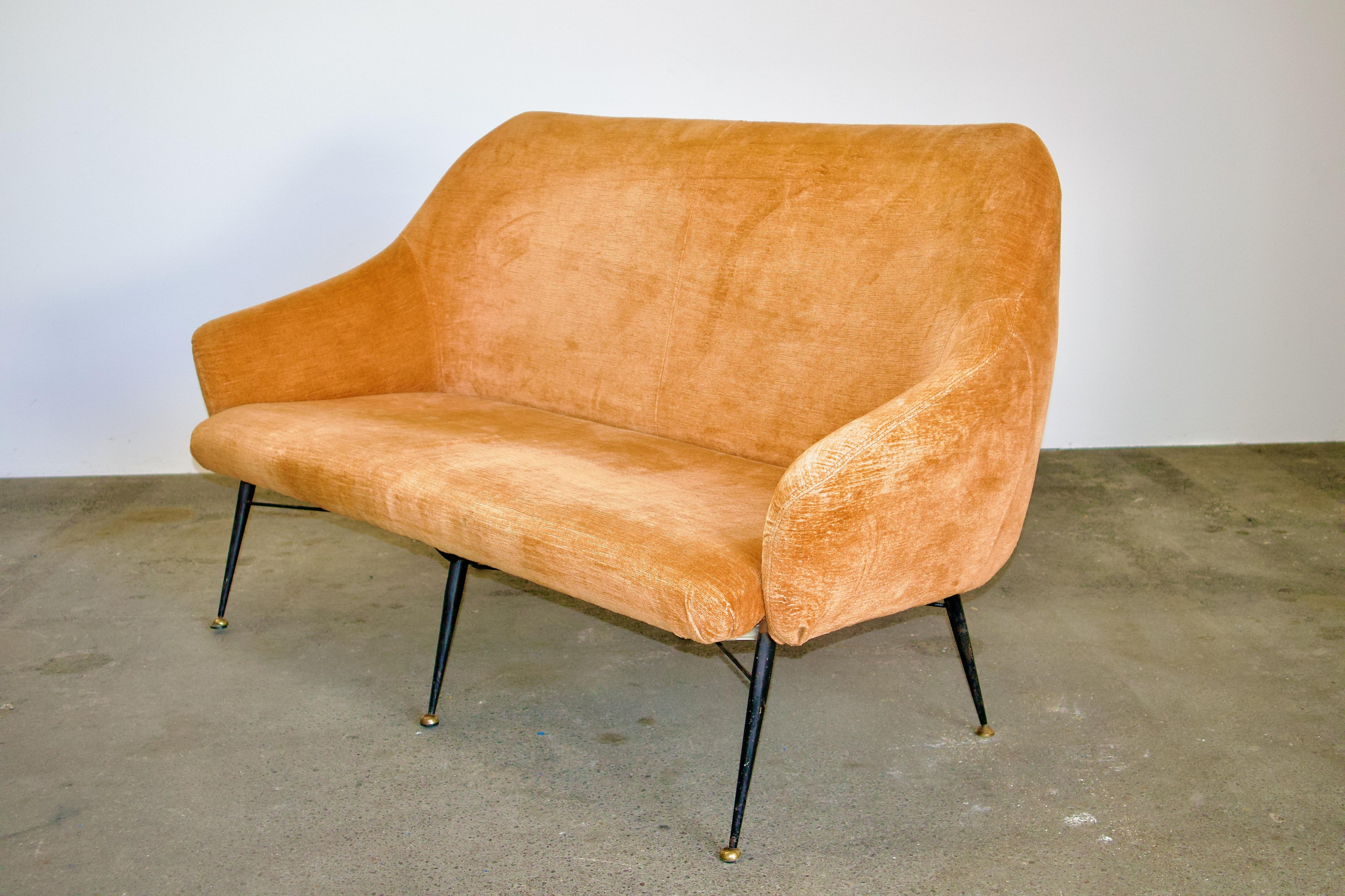 Loveseat_by_Gio_Ponti,_Mid_Century_Modern,_1950s,_Italy