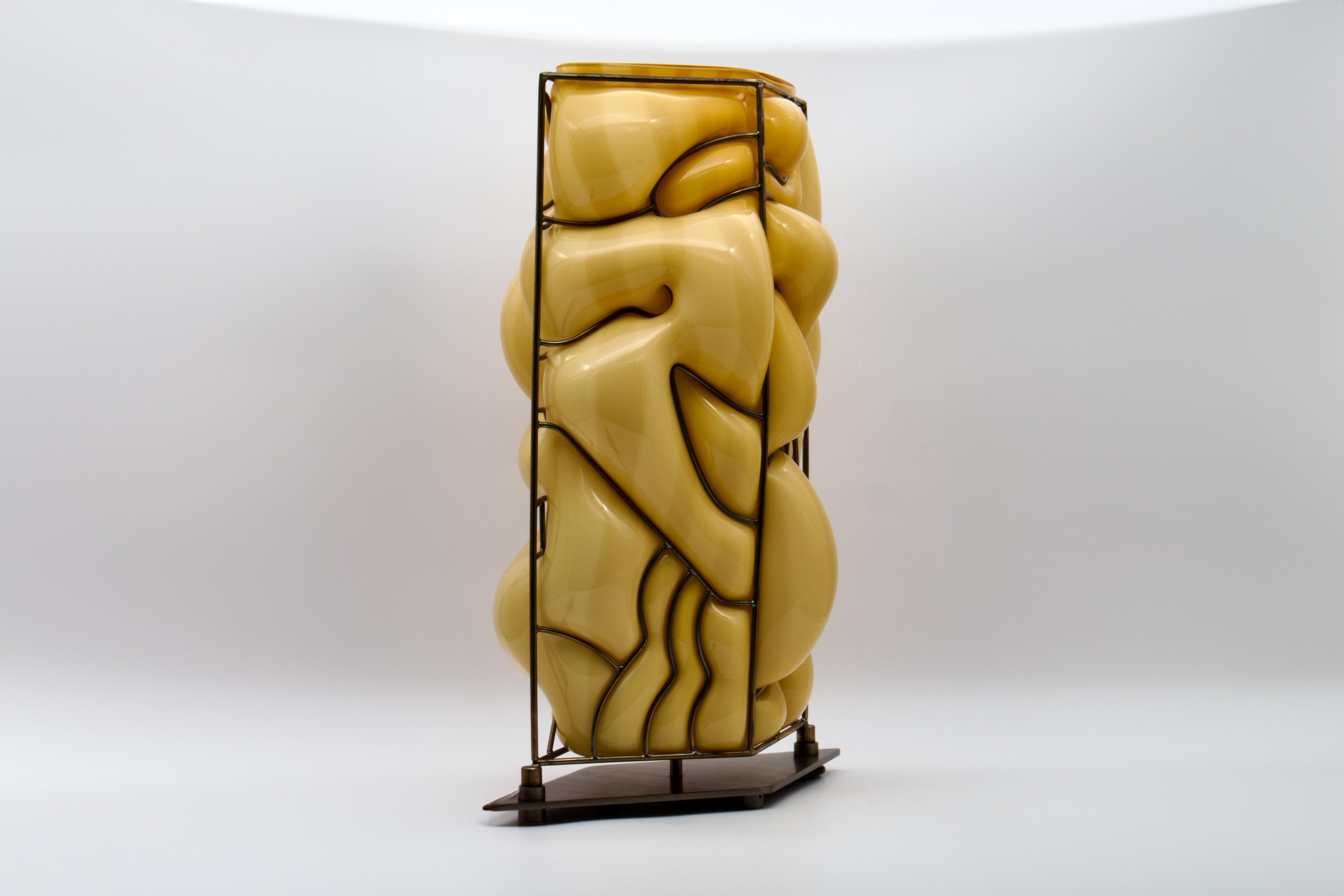 Totem_Glass_Table_Floor_Lamp_by_Toso_&_Massari_for_Venini,_2001,_Italy