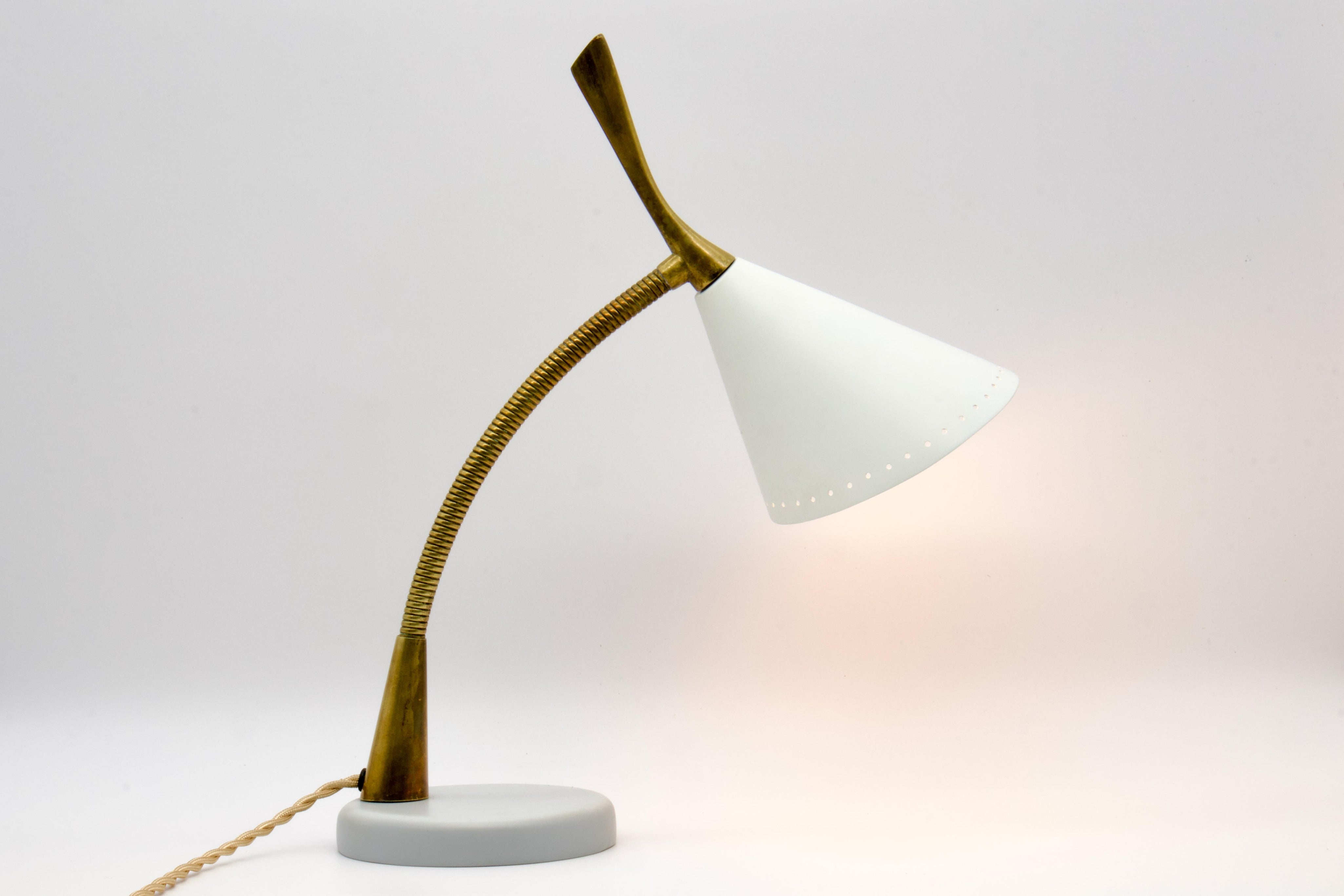 Table_Lamp,_Oscar_Torlasco,_Brass_And_Marble,_1950s,_Italy