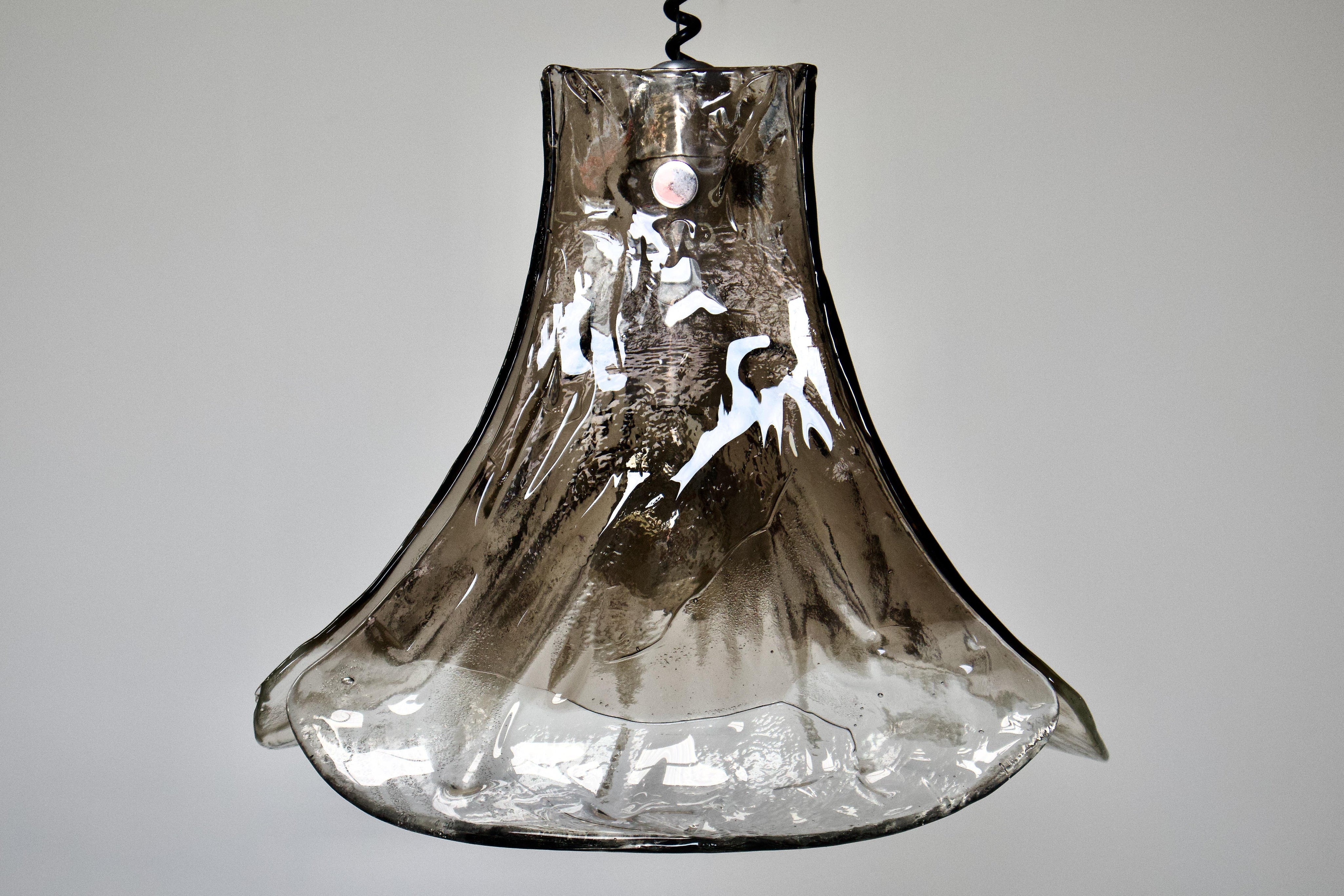 PROMO_Tulip_Pendant_Lamp,_Carlo_Nason_For_Mazzega,_Murano_Glass,_1970s,_Italy