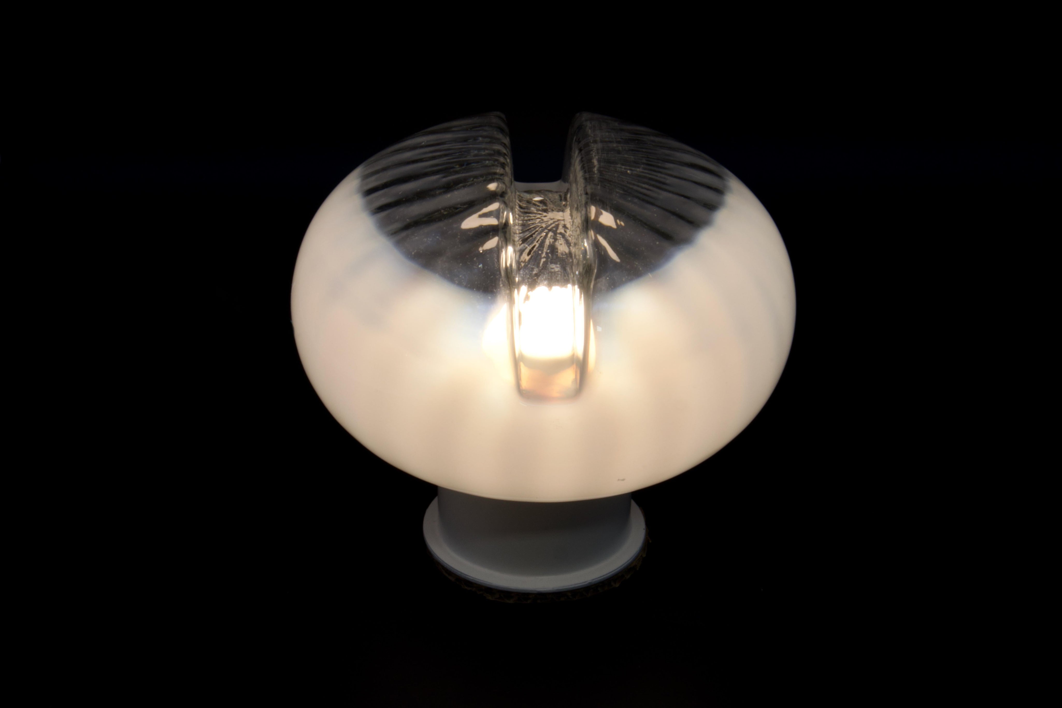 Mushroom_Table_Lamp,_Mazzega,_Murano_Glass,_1970s,_Italy