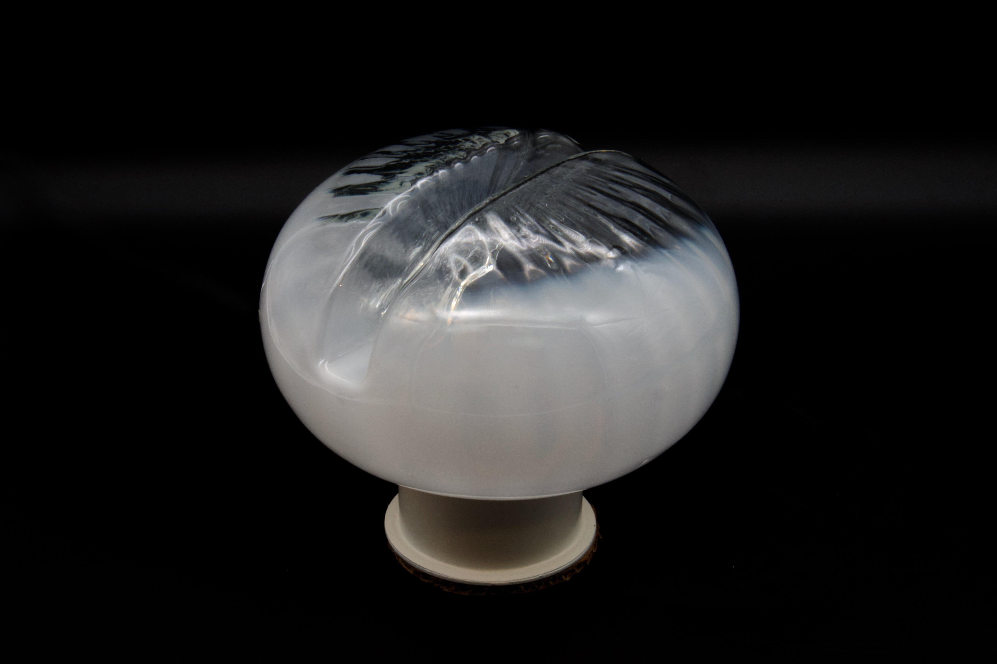 Mushroom_Table_Lamp,_Mazzega,_Murano_Glass,_1970s,_Italy