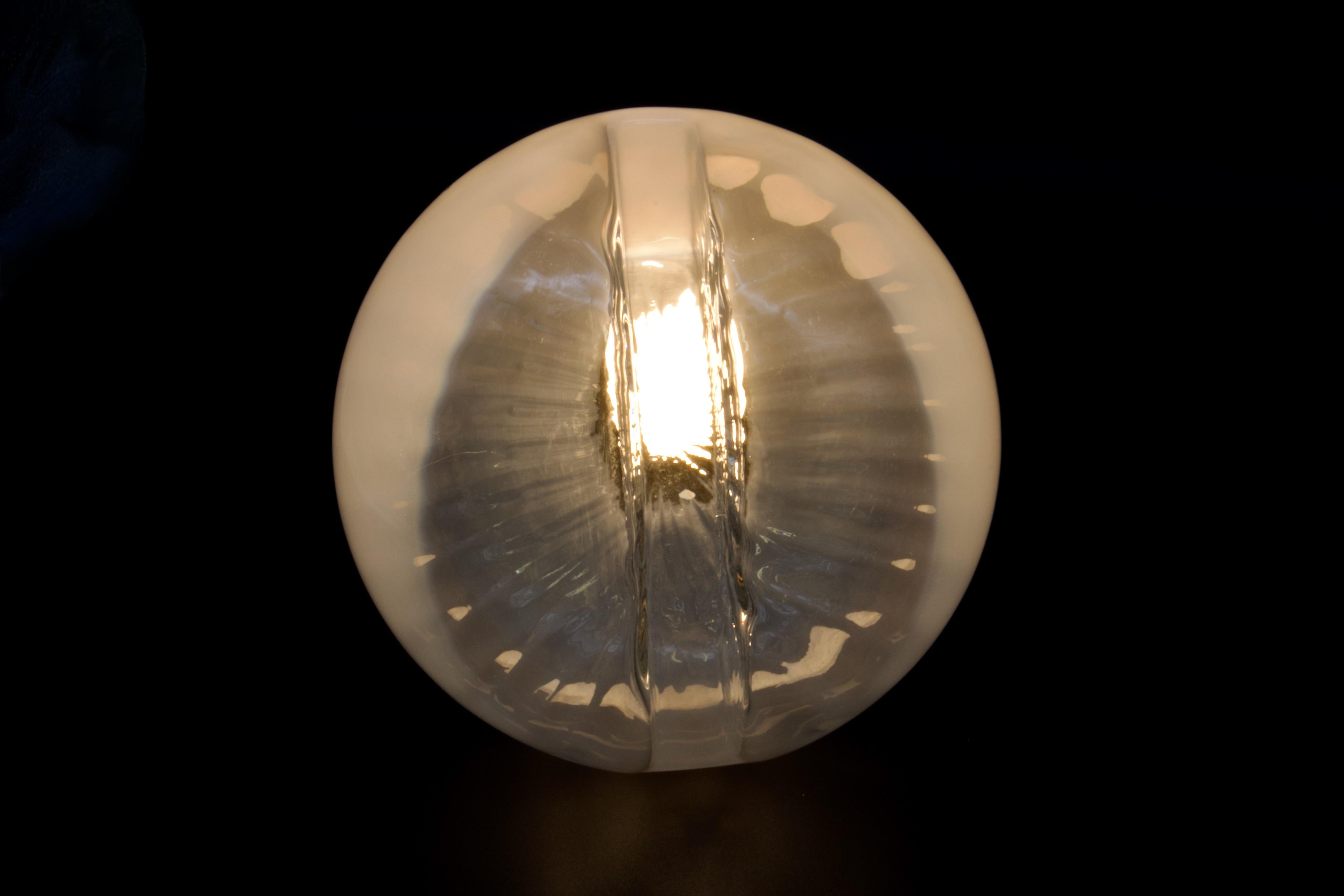 Mushroom_Table_Lamp,_Mazzega,_Murano_Glass,_1970s,_Italy