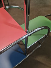 Functionalist_Tubular_Flower_Table