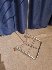 Dumb_servant,_Prague_funkcionalism