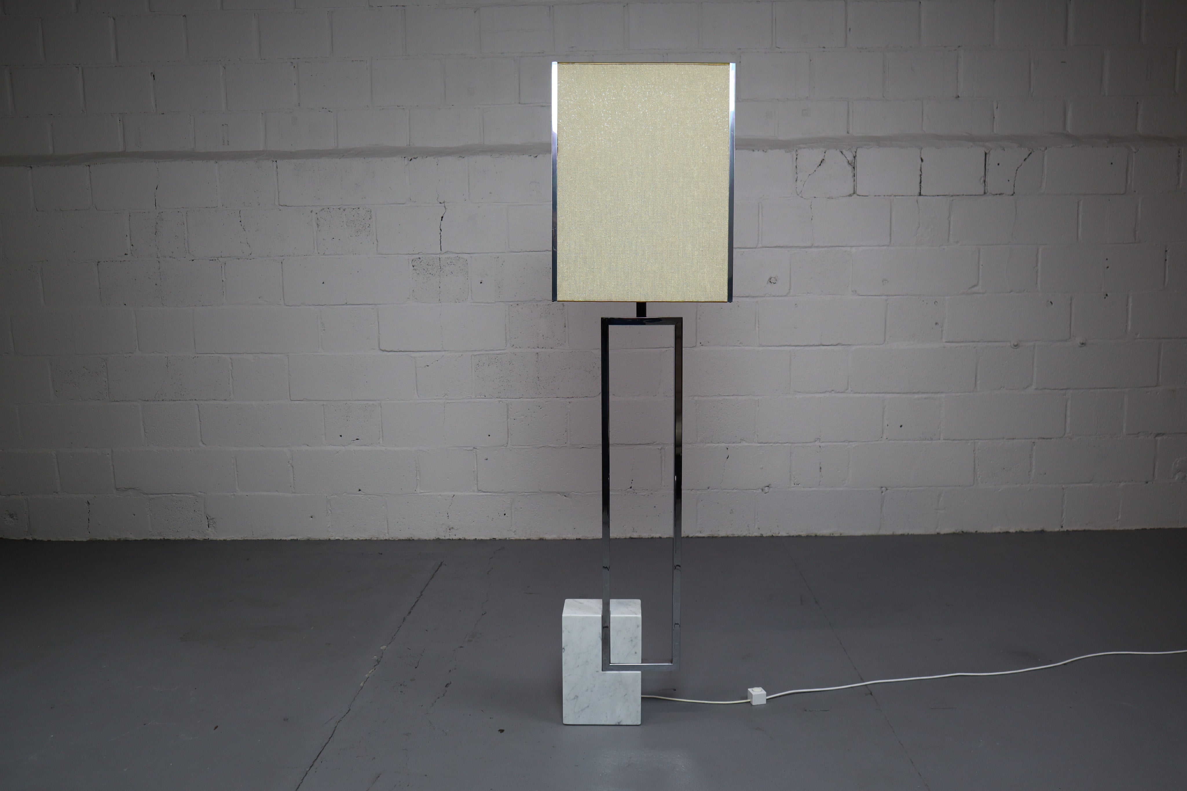 Floor_lamp_by_Giovanni_Banci_for_Banci_Firenze,_1970s_Italy