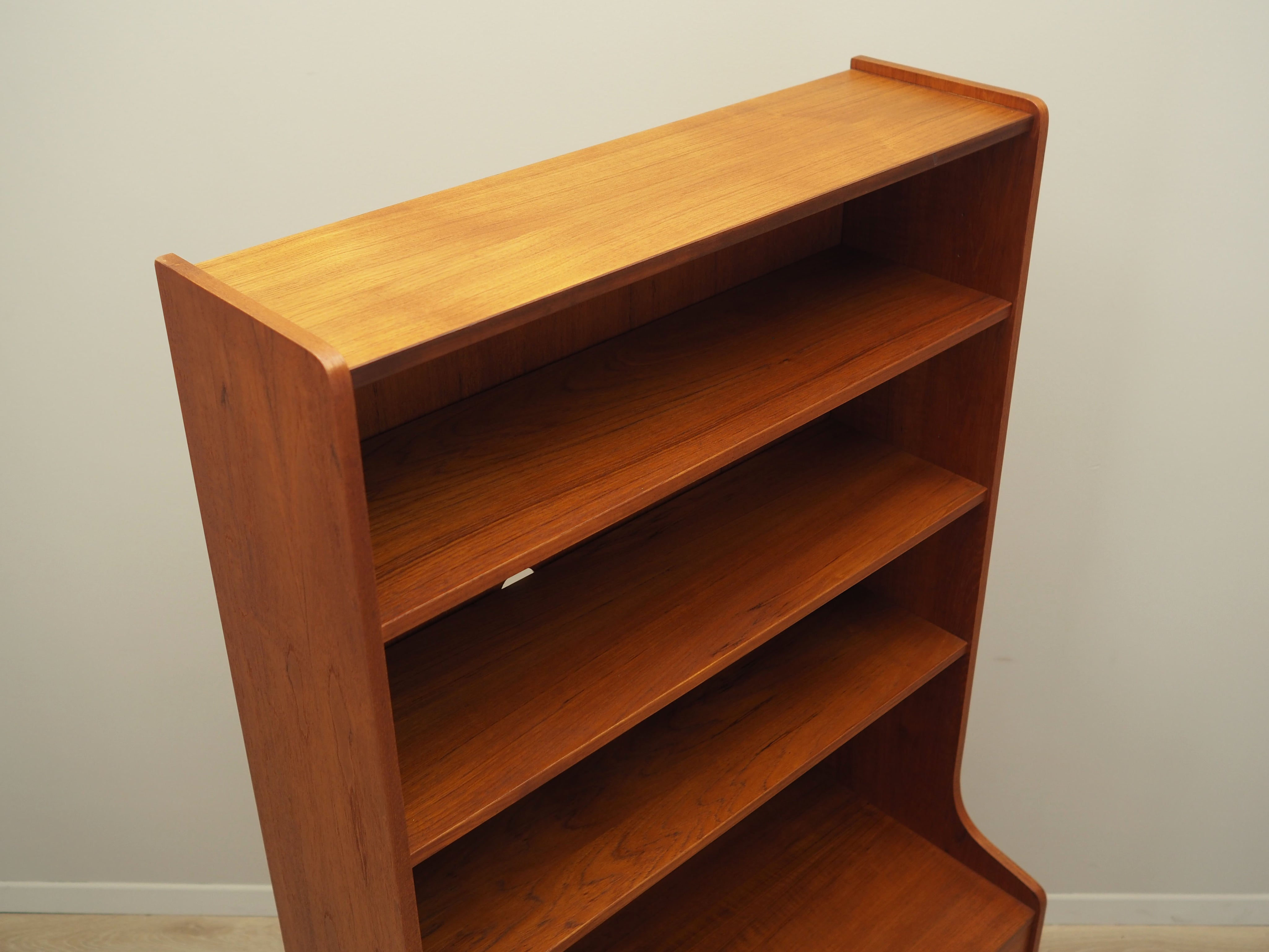 1960s_Danish_Teak_Bookcase_with_Three_Adjustable_Shelves,_Three_Drawers_and_Solid_Wood_Legs