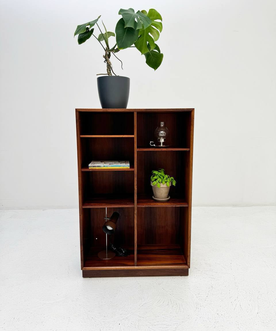 Rare_chest_of_drawers_by_Sibast_furniture_from_1960
