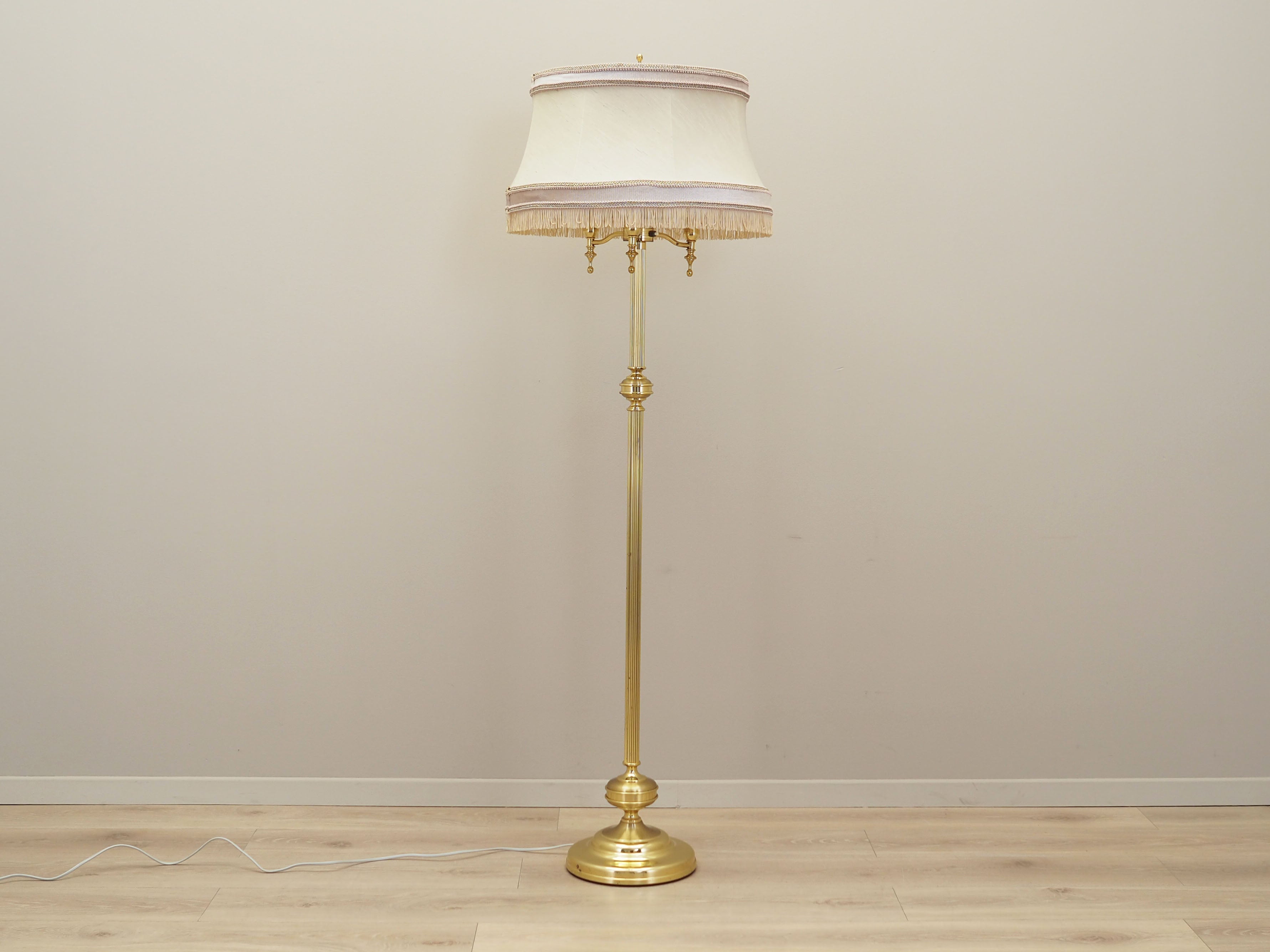 Danish_Floor_Lamp,_Mid_Century_Modern_Design,_1970s