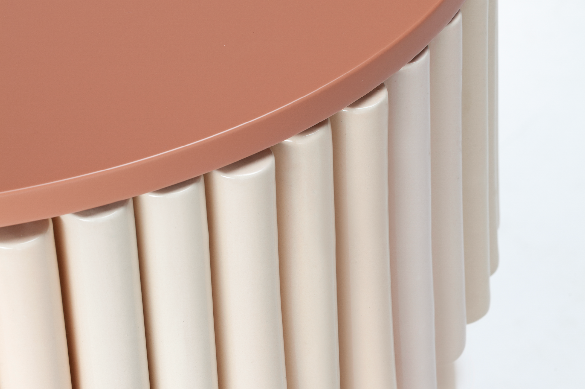 Nouvelle_Vague,_Coffee_Table