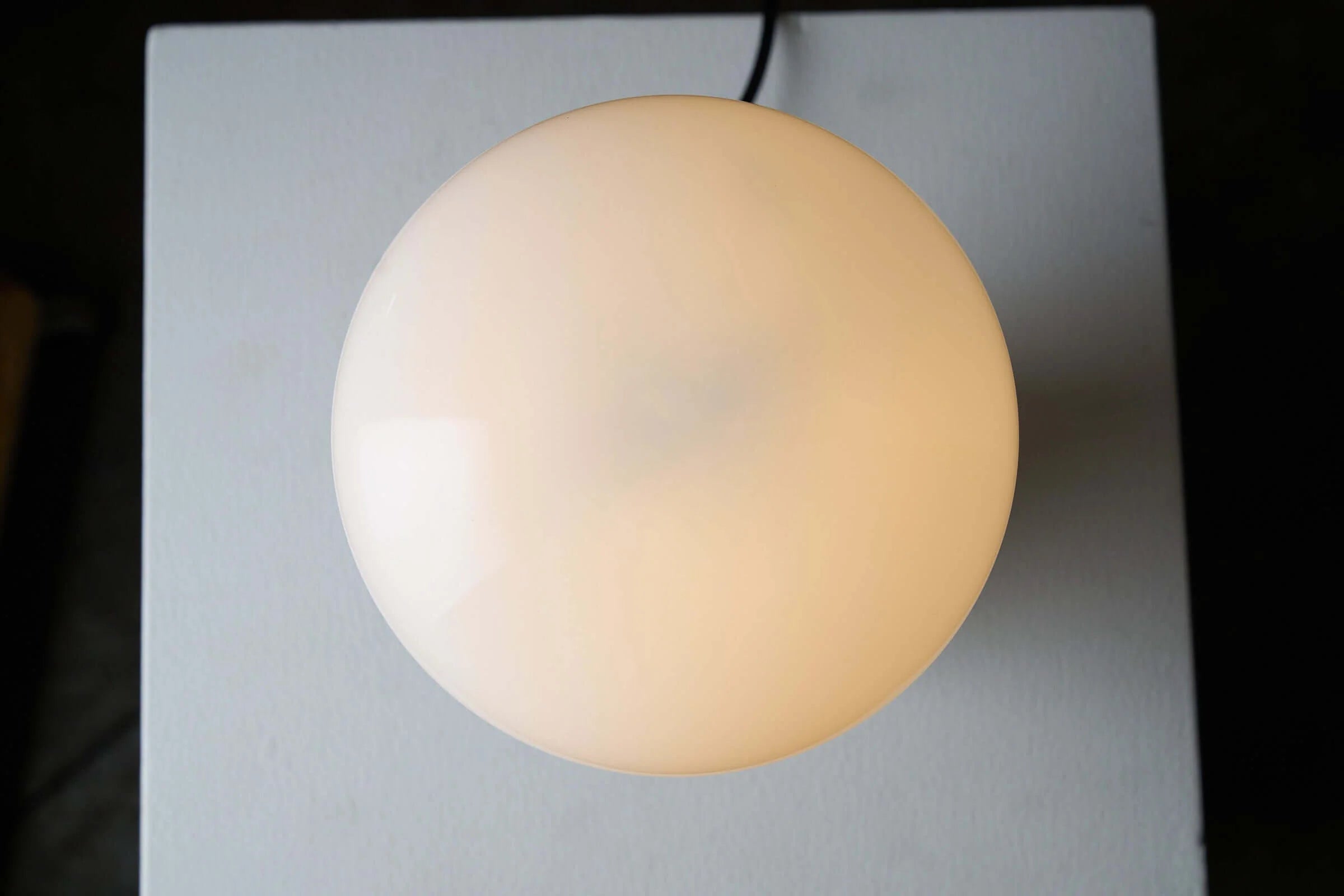 Lightbulb_Table_Lamp,_Enrico_Tronconi,_Metal_&_Opaline_Glass,_1970s,_Italy