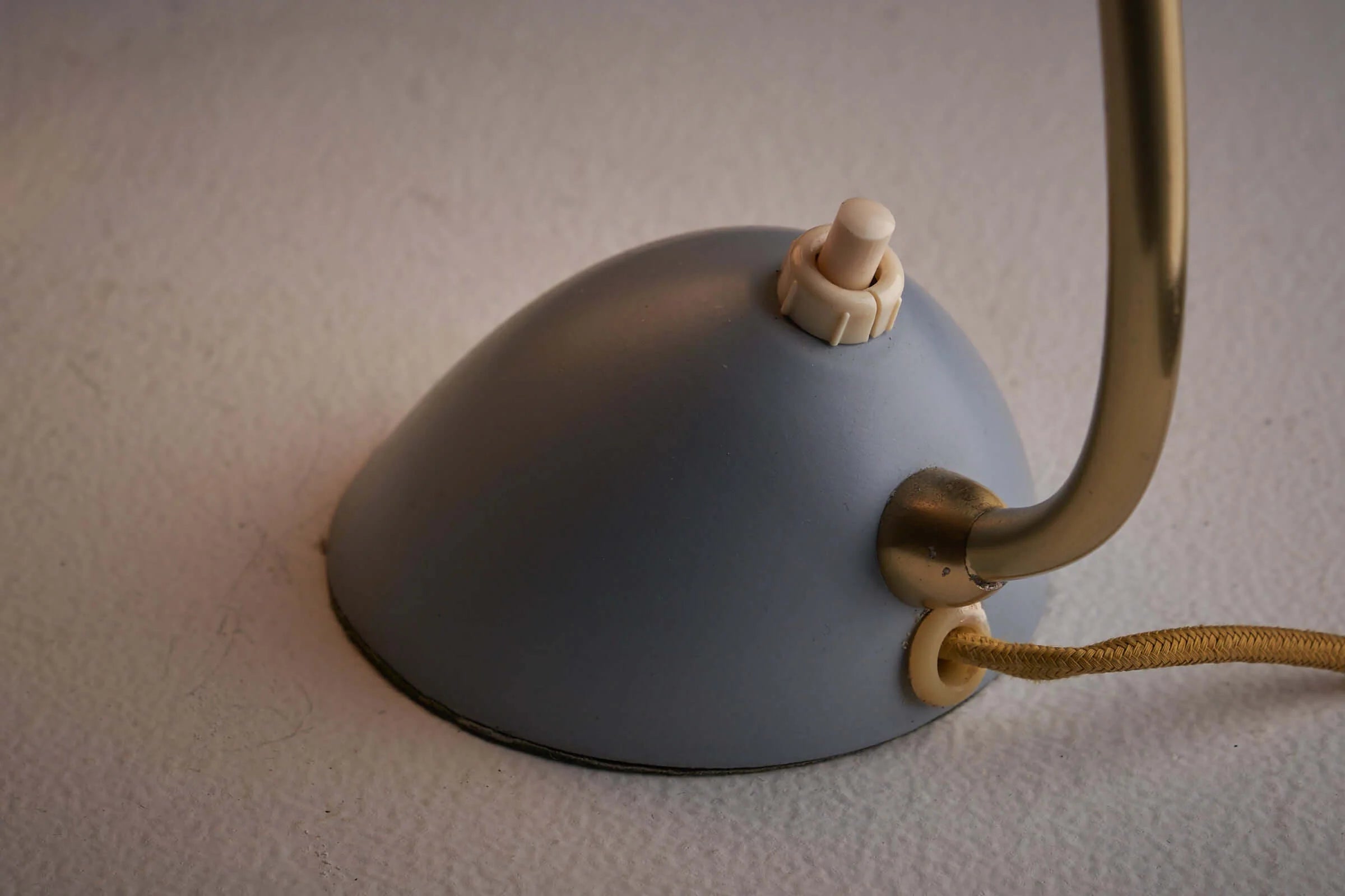 Tulip_Table_Lamp,_Opaline_Glass_&_Brass,_1950s,_Europe