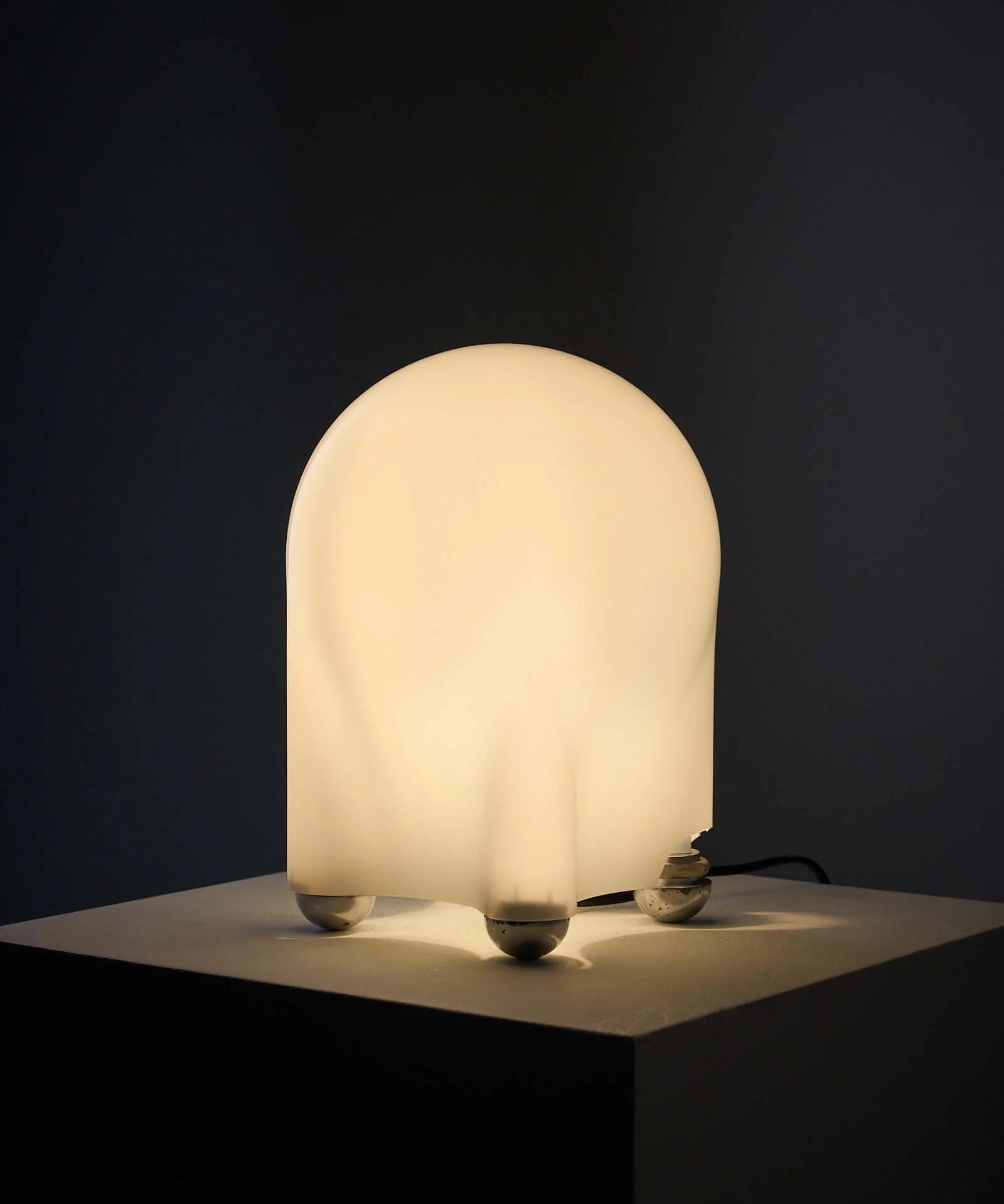 Sculptural_Table_Lamp,_Tronconi,_Glass,_1970s,_Italy