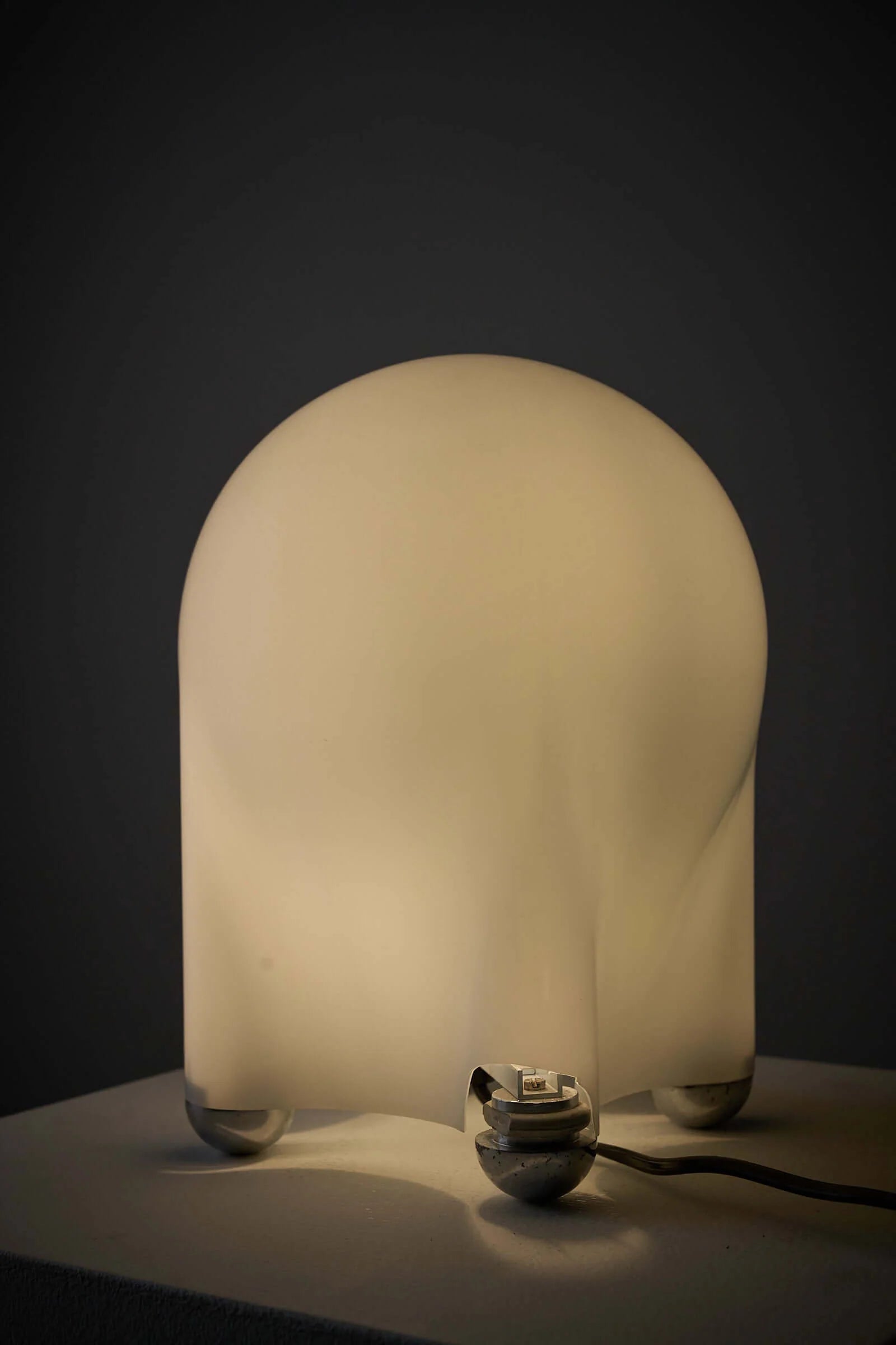 Sculptural_Table_Lamp,_Tronconi,_Glass,_1970s,_Italy