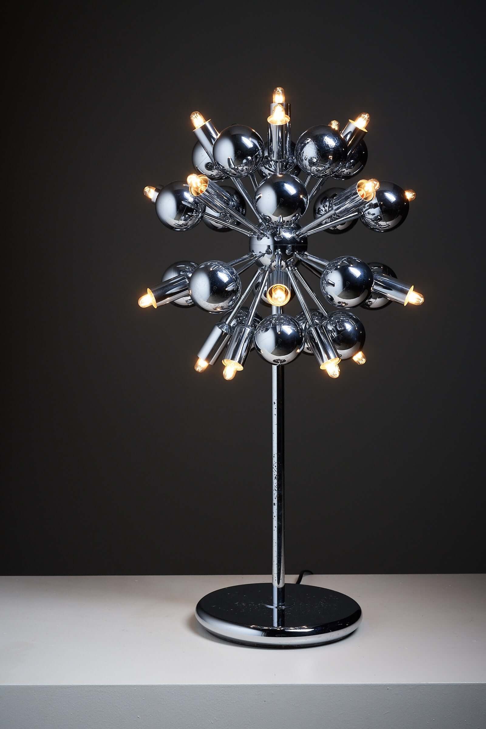 Sputnik_Table_Lamp,_Cosack_Leuchten,_Metal,_1960s,_Germany