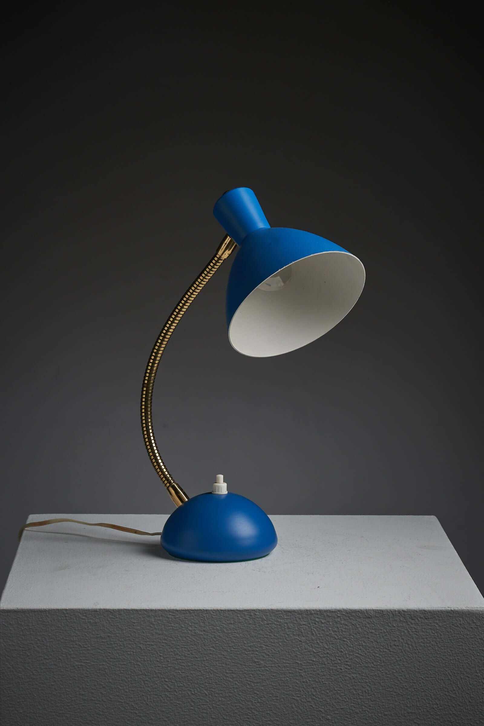 Blue_&_Brass_Table_Lamp,_1960s,_Italy