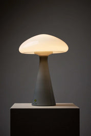 Mushroom_Table_Lamp,_Vistosi,_Murano_Glass,_1960s,_Italy