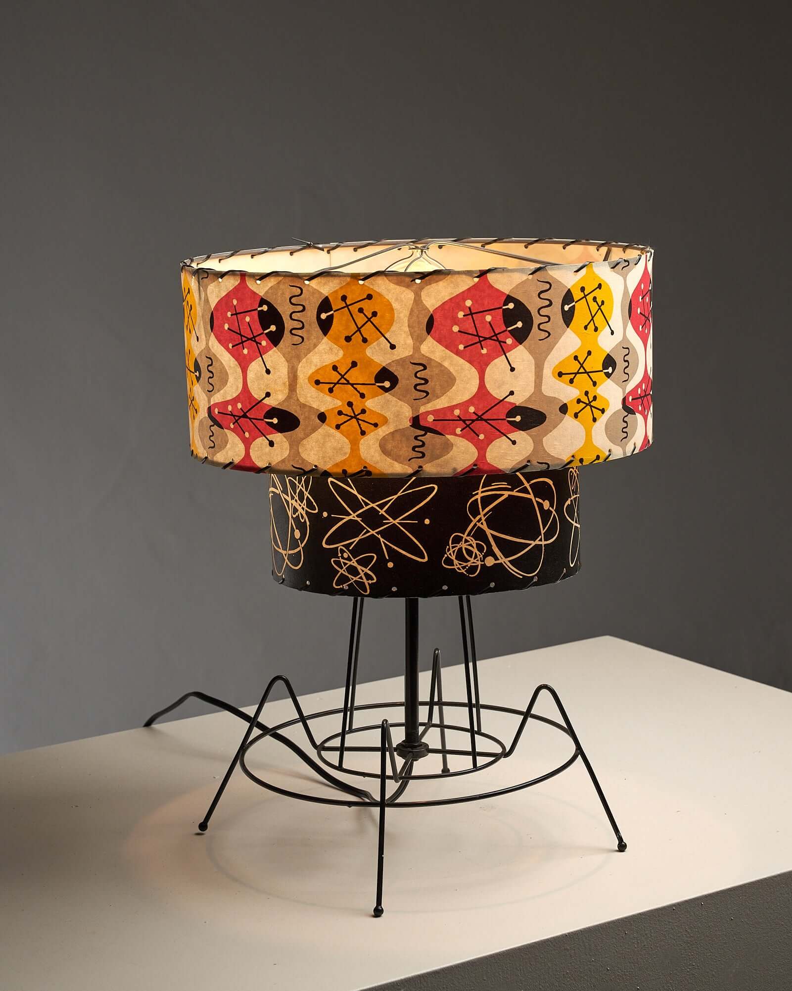 'Atomic'_Table_Lamp,_Archaic_Smile_Inc,_Metal_Wire_Frame,_1990s,_USA