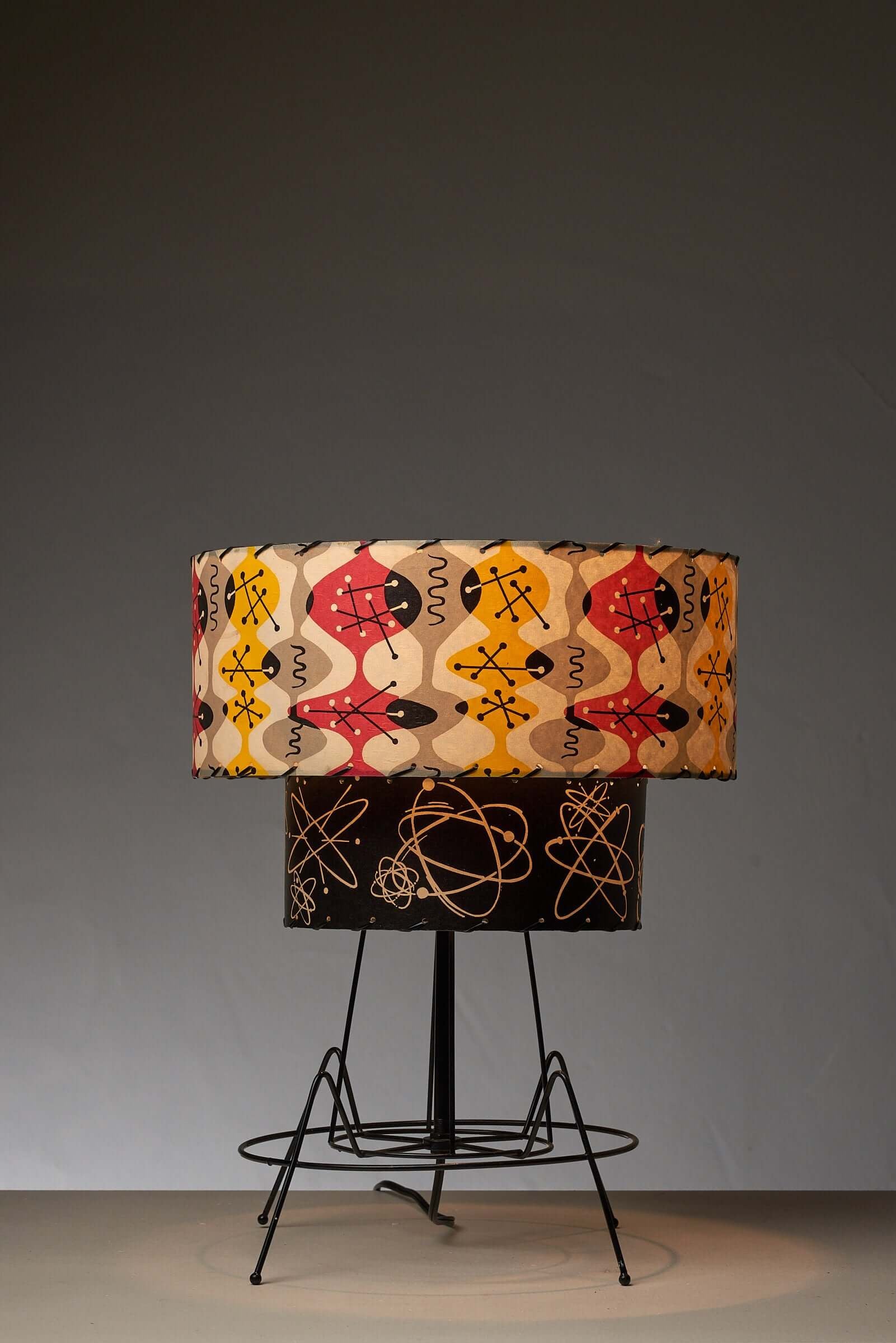 'Atomic'_Table_Lamp,_Archaic_Smile_Inc,_Metal_Wire_Frame,_1990s,_USA