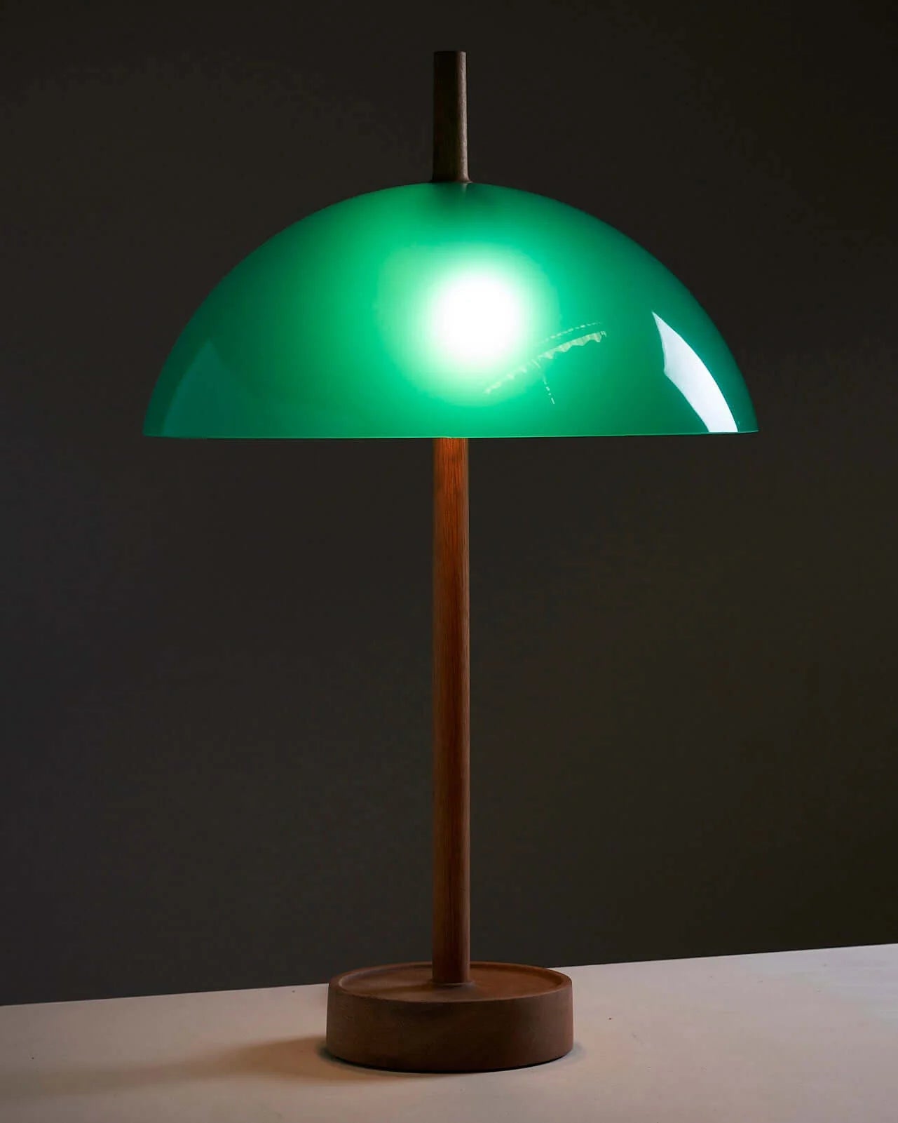 Table_Lamp_Model_nr_1103,_Luxus,_Oak_Wood_&_Green_Plexiglass,_1960s,_Sweden