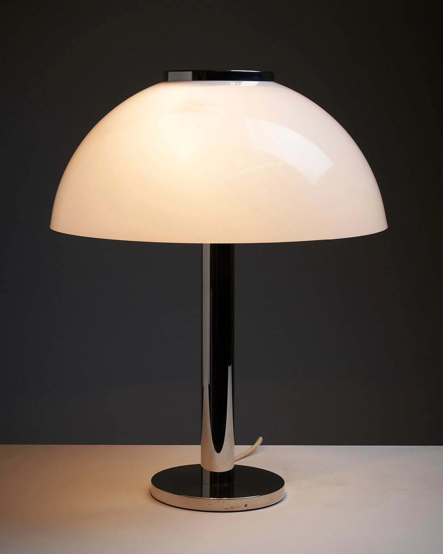 Table_Lamp,_Beisl_Leuchte,_Metal_&_Plexi,_Germany