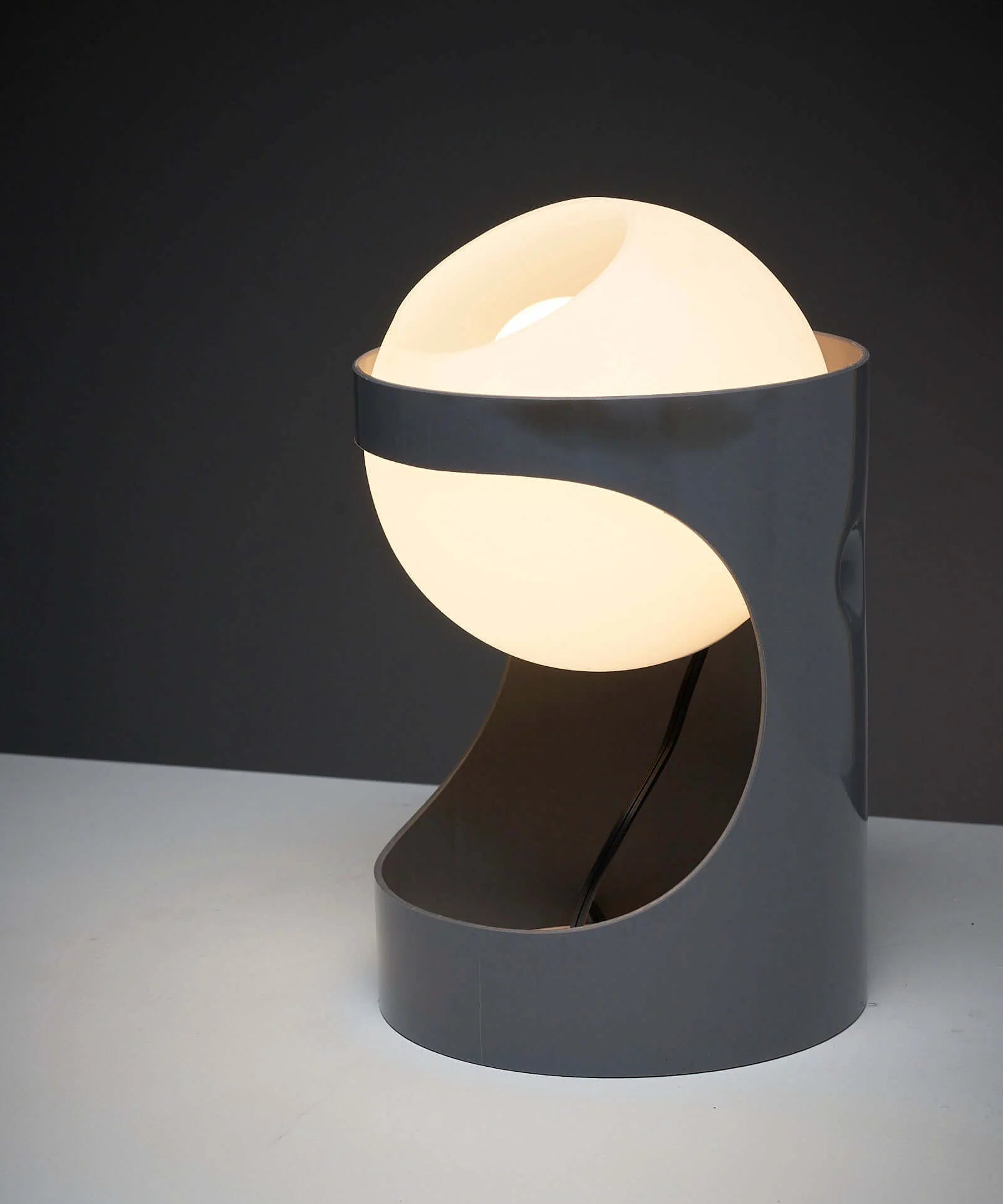 'L1_Guggerli'_Table_Lamp,_Rico_&_Rosemarie_Baltensweiler,_1960s,_Switzerland