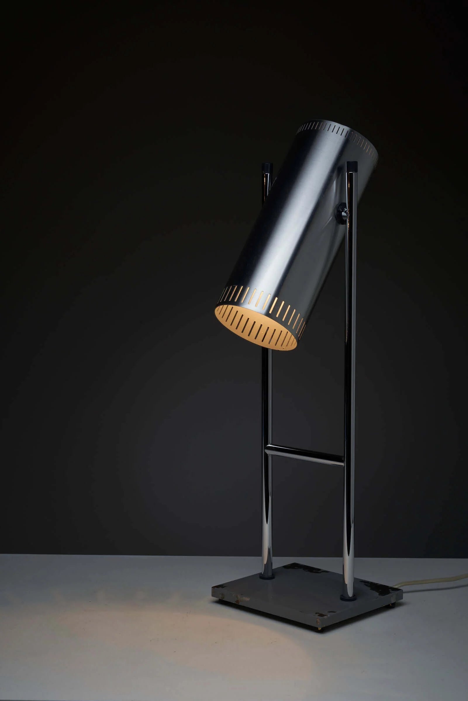 'Trombone'_Table_Lamp,_Jo_Hammerborg_for_Fog&Mørup,_Aluminium,_1960s,_Denmark