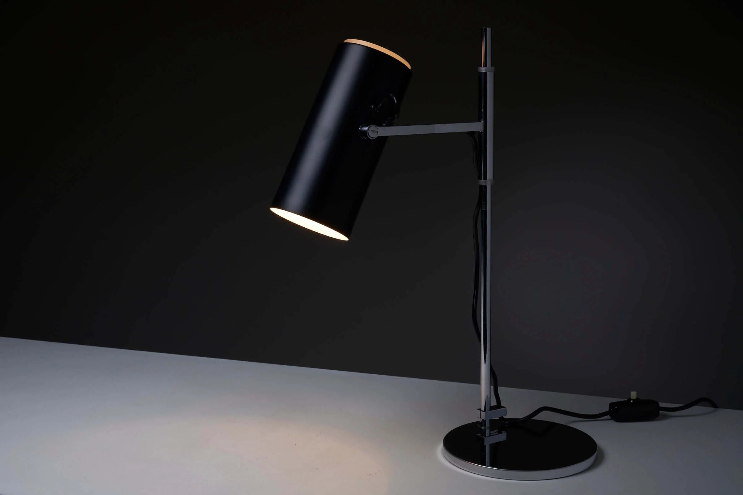 Table_Lamp_by_Cosack,_Chromed_Steel_&_Plexi,_1960s,_Germany